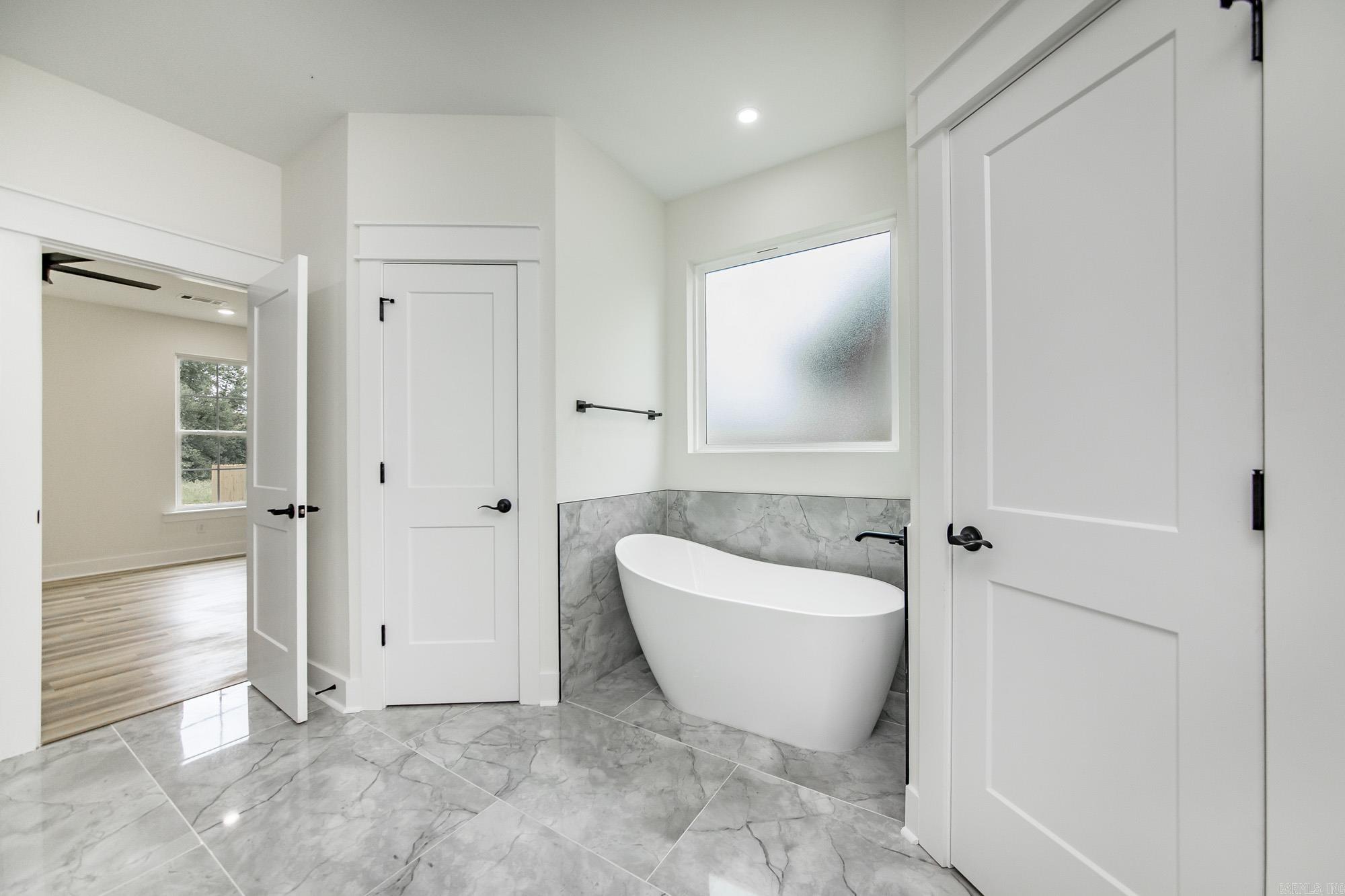 38 Libra Lane Property Photo 22