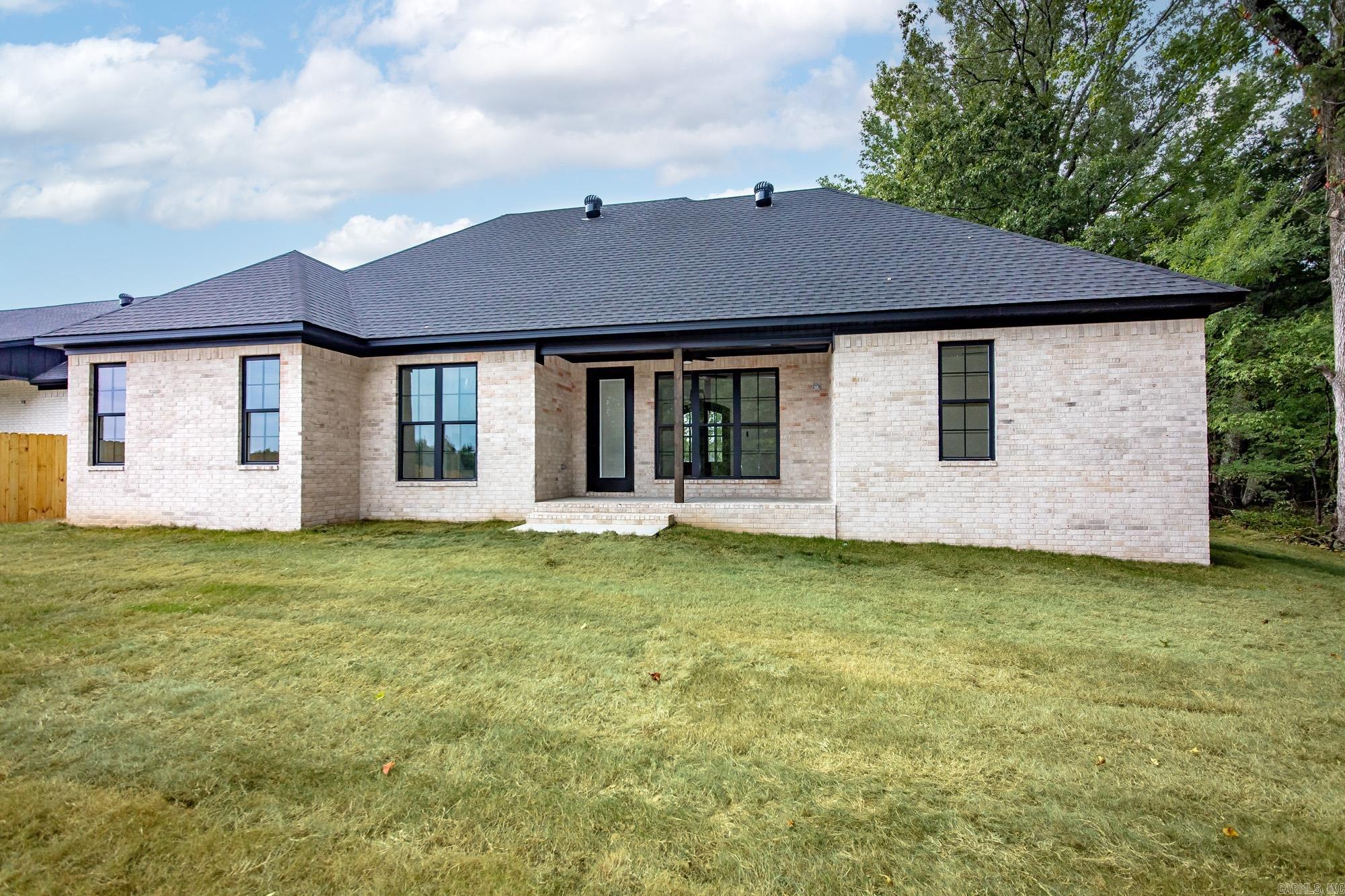 38 Libra Lane Property Photo 35