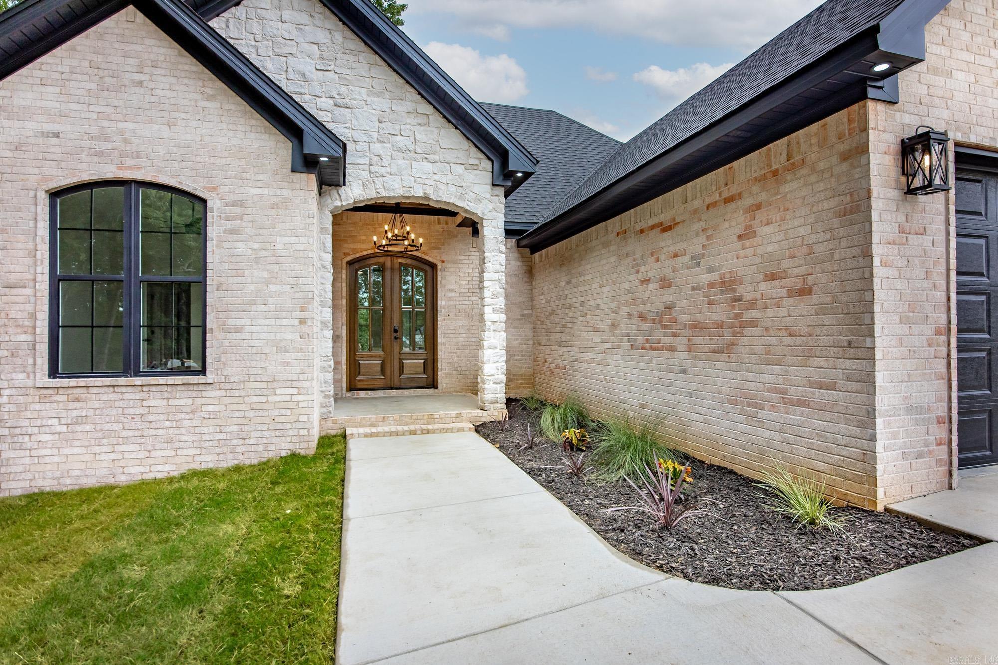 38 Libra Lane Property Photo 40