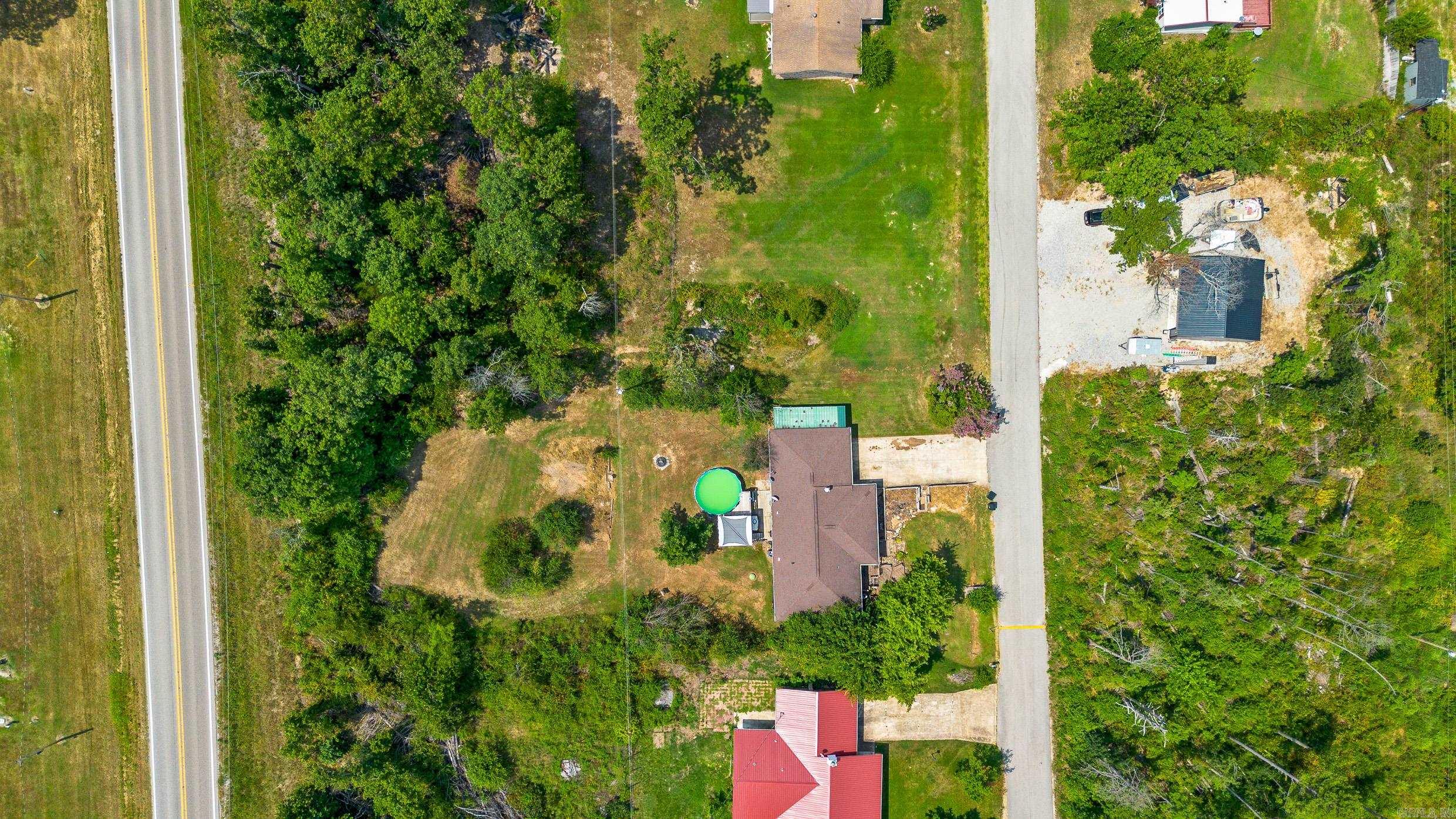 209 Alexander Drive Property Photo 30