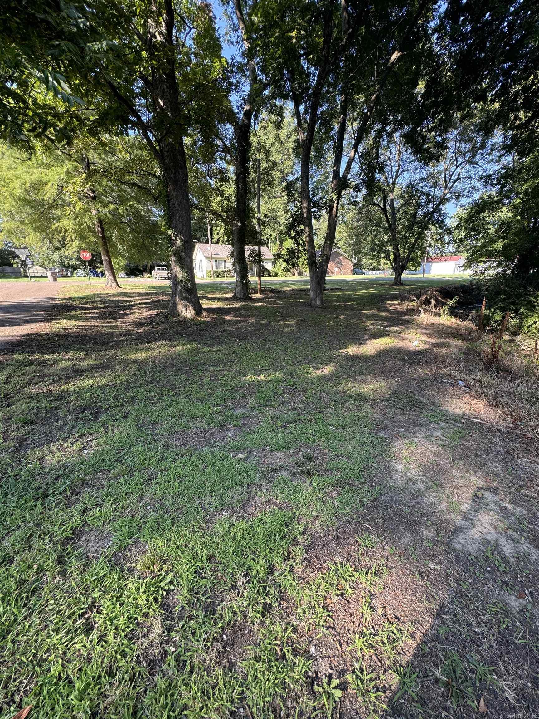 327 Canal Ave E Property Photo 5