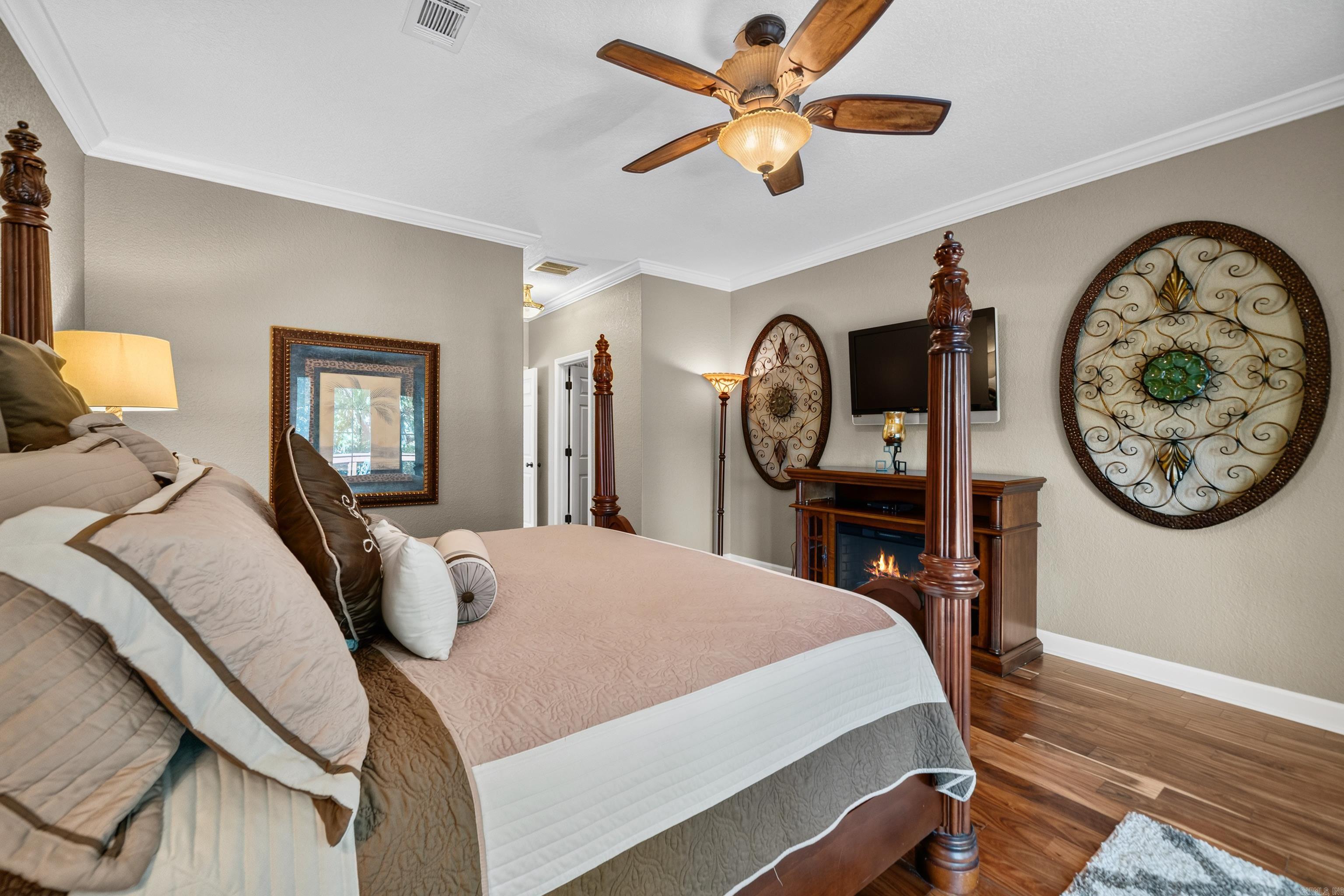 165 Paddock Point Property Photo 15