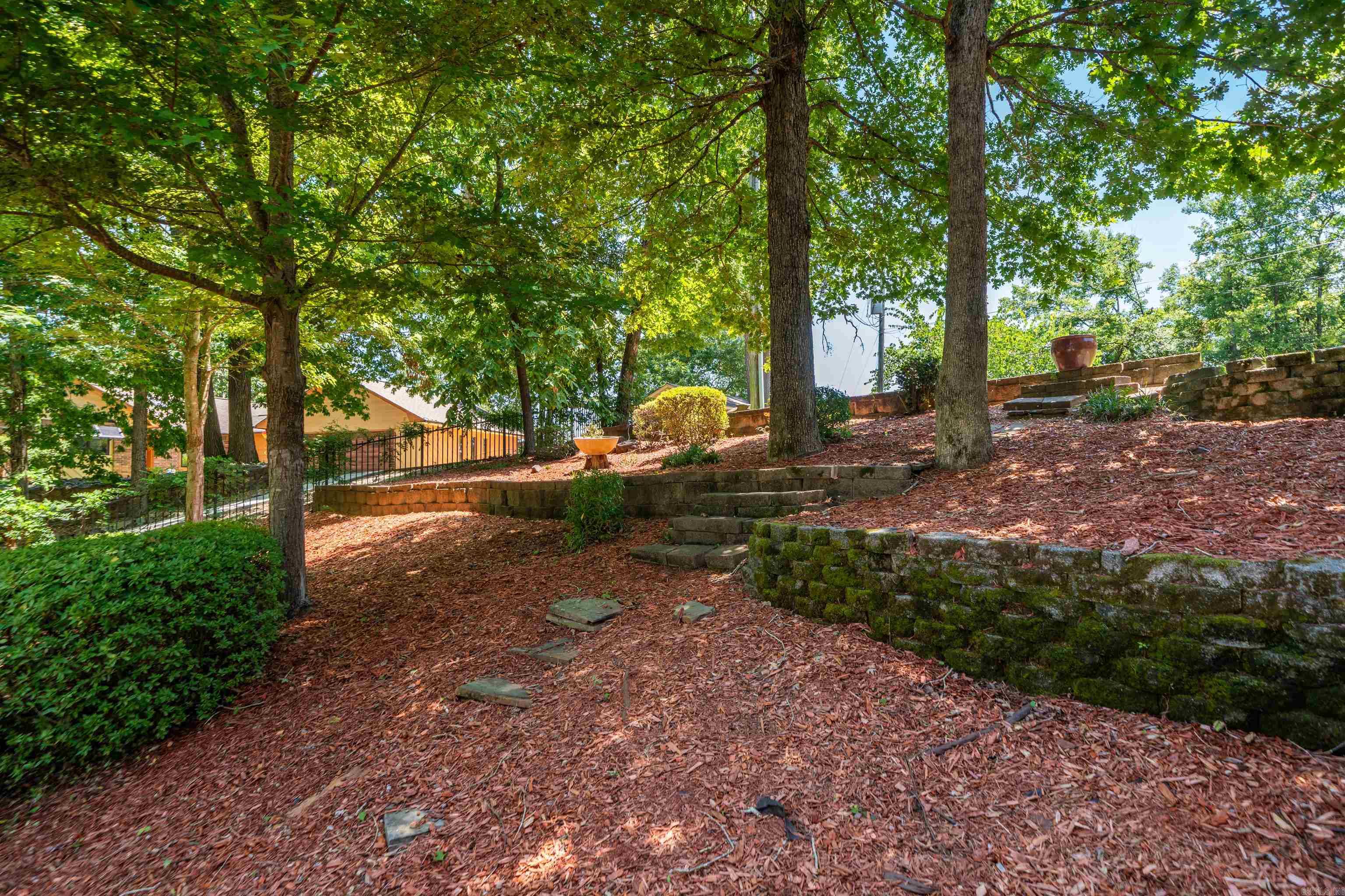 165 Paddock Point Property Photo 49