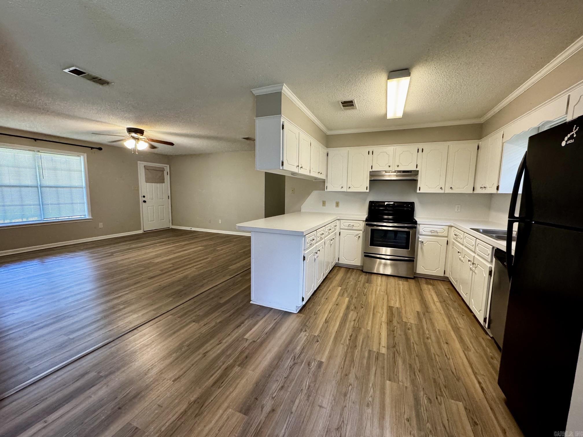 26 Alexis Drive Property Photo 6