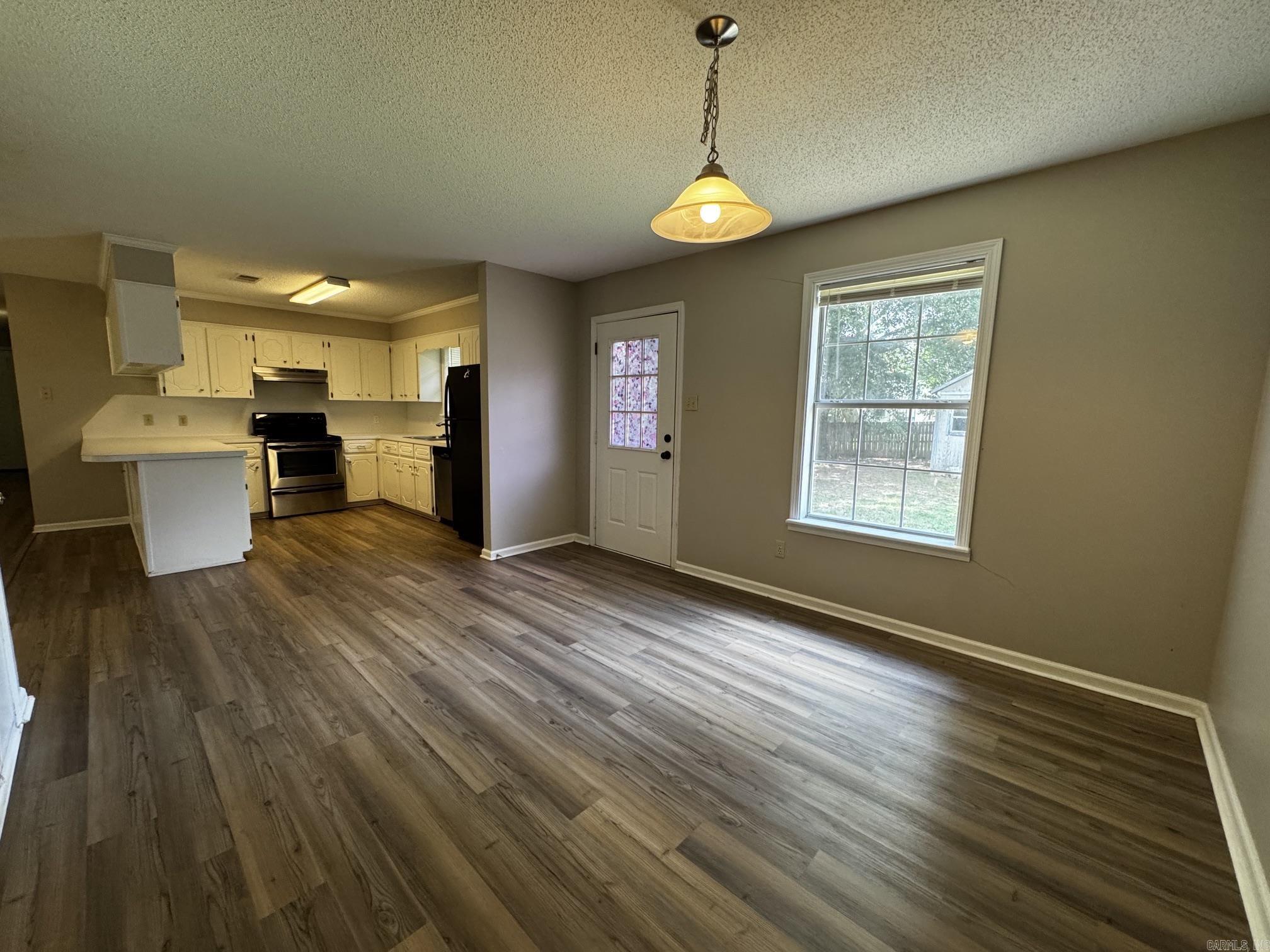 26 Alexis Drive Property Photo 9