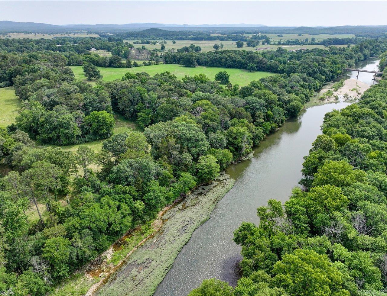 249 & 250 River Drive Property Photo 3