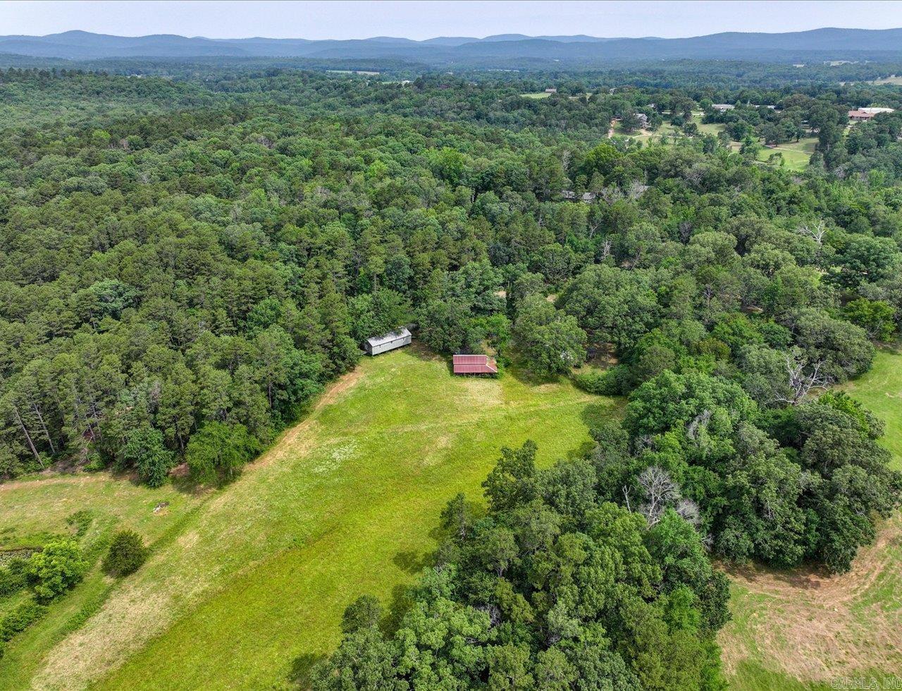 249 & 250 River Drive Property Photo 9