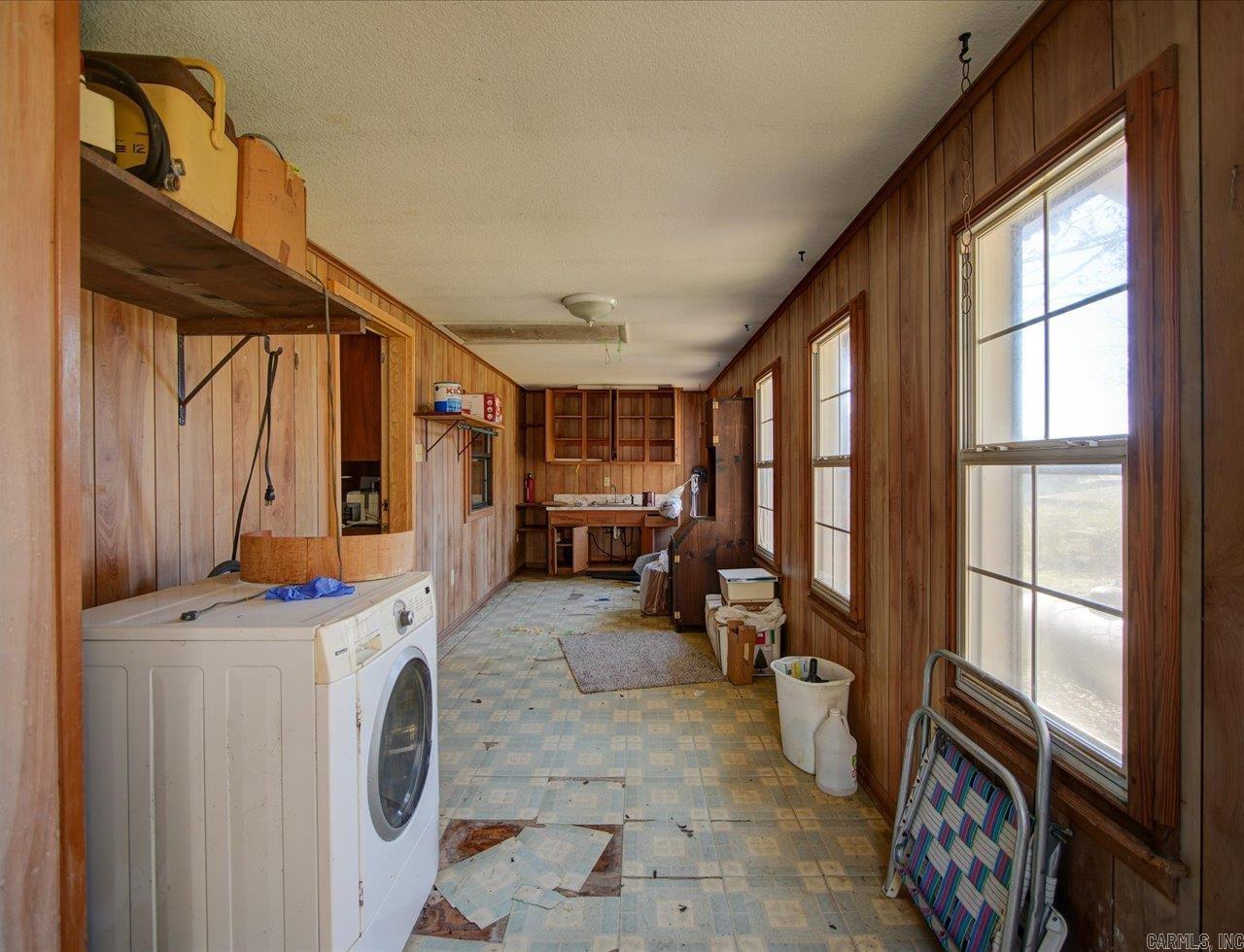 249 & 250 River Drive Property Photo 24