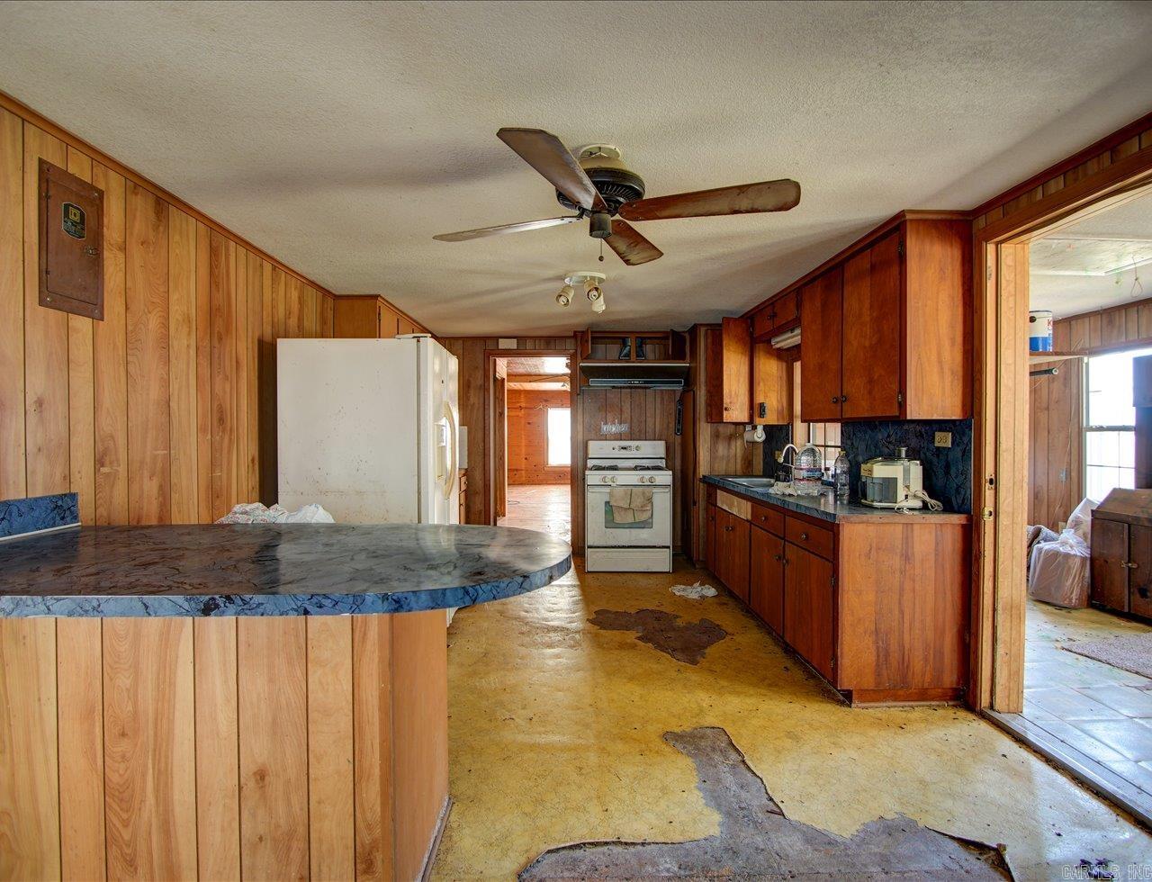 249 & 250 River Drive Property Photo 27
