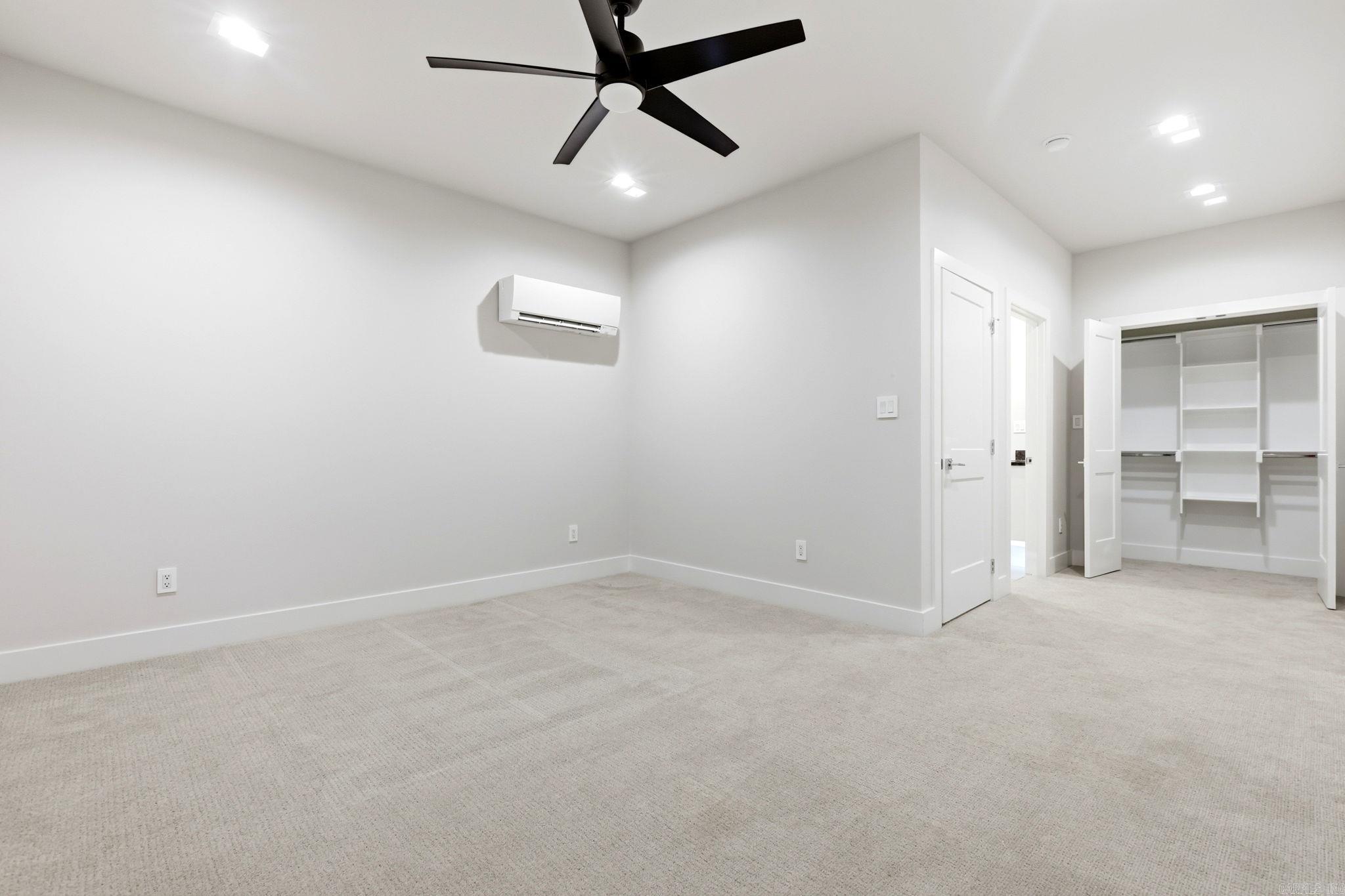 212 Caurel Lane Property Photo 7