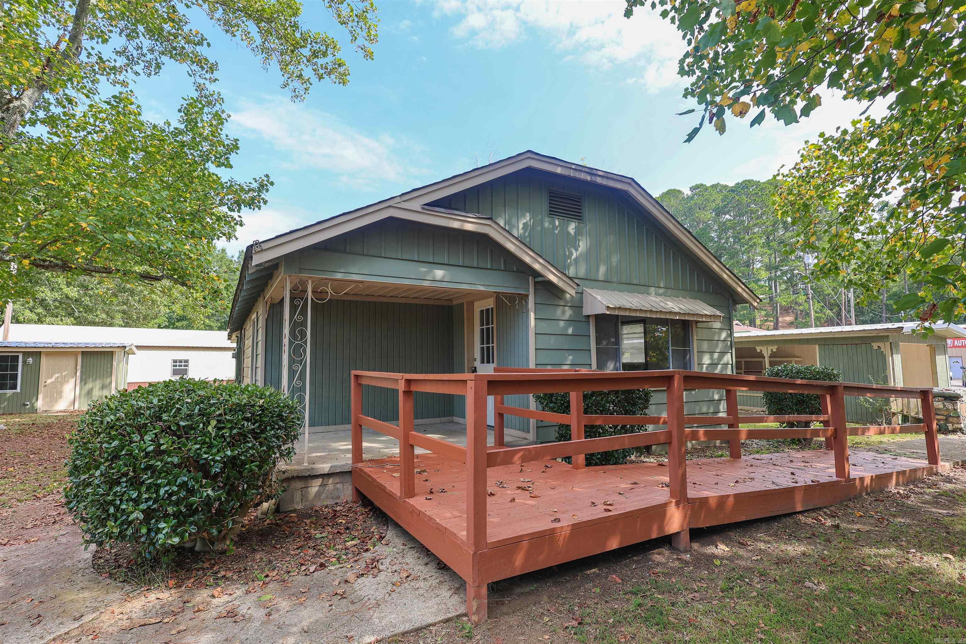 735 S 6th Street Property Photo 6