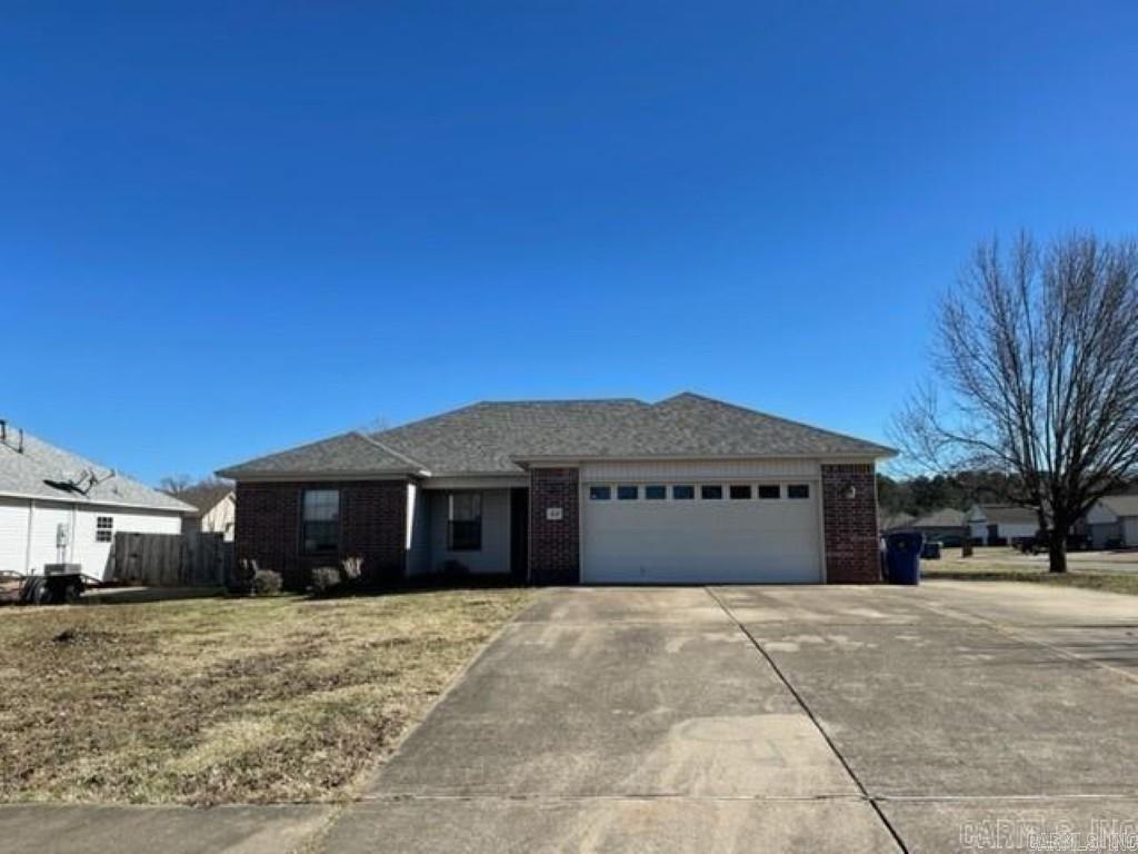 44 Magnolia Drive Property Photo 1