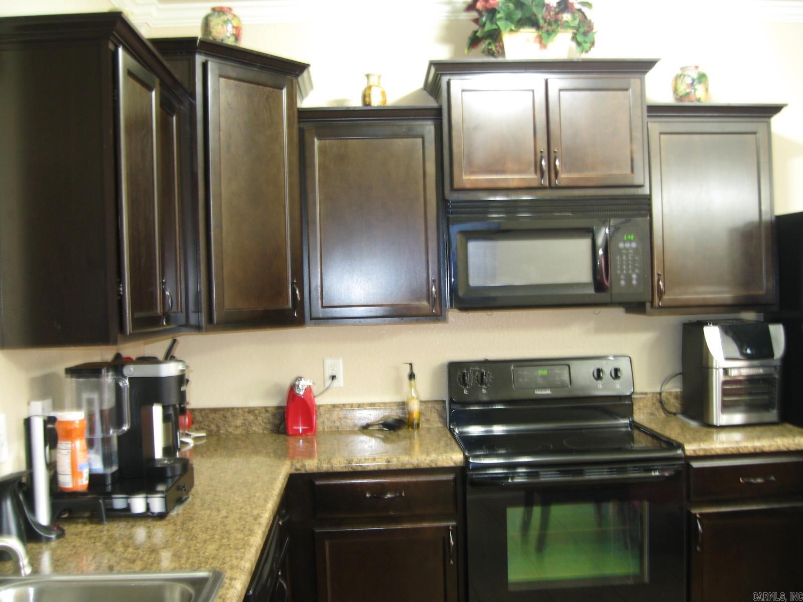 6701 Ridgemist Ln Property Photo 5