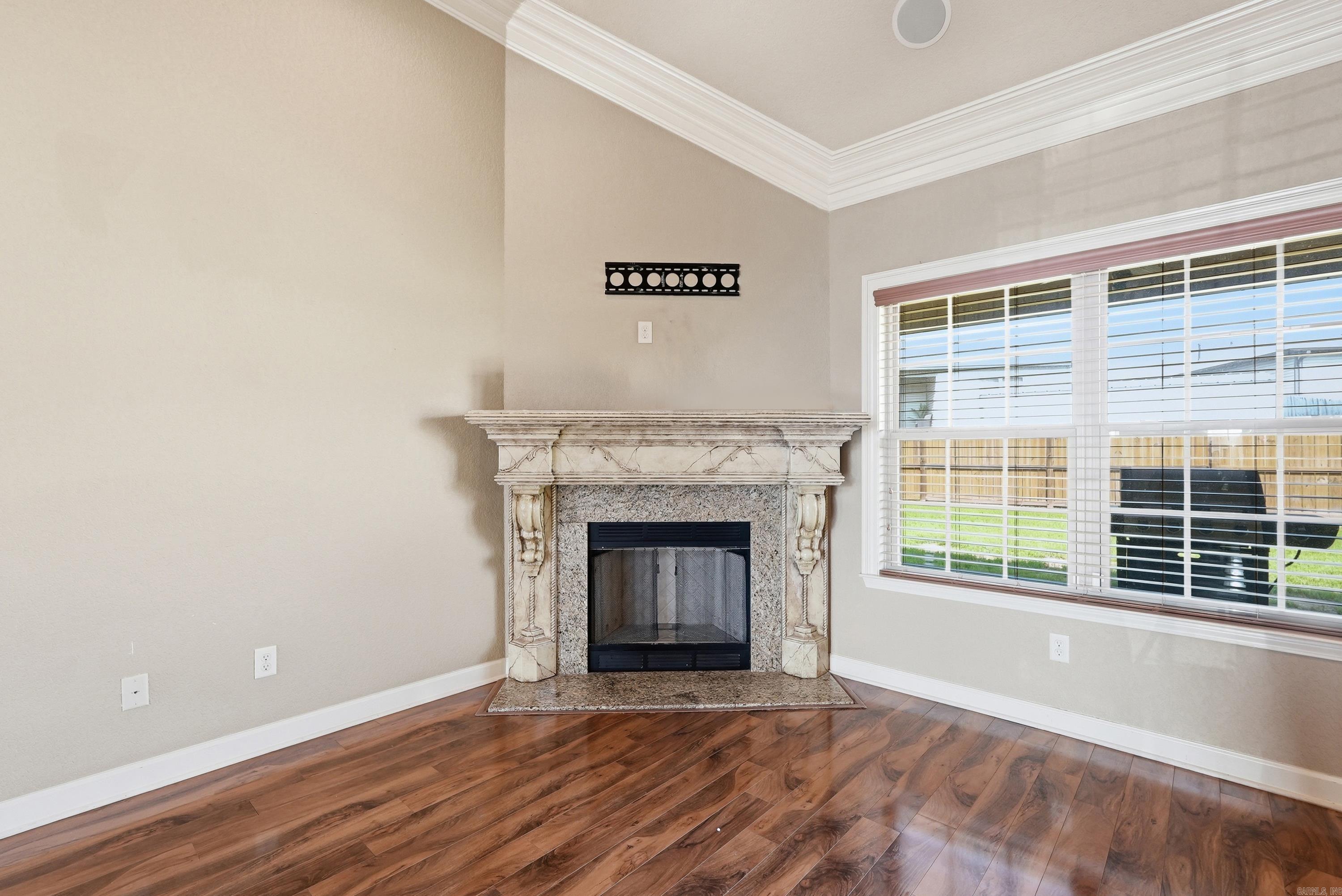 1400 Pleasant Poplar Cv Property Photo 6