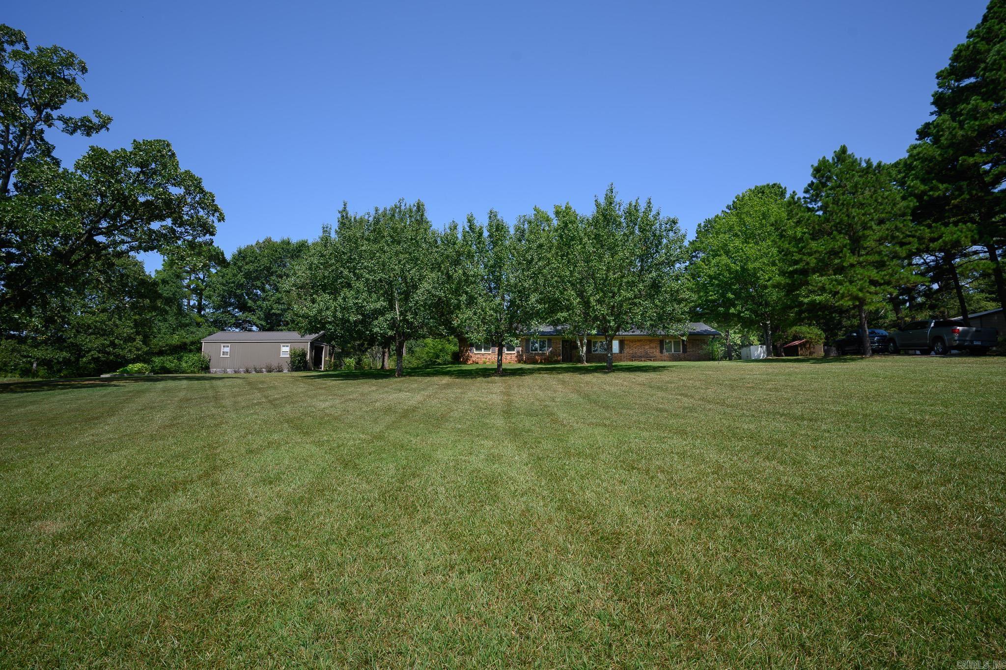 4050 Highway 71 Property Photo 2