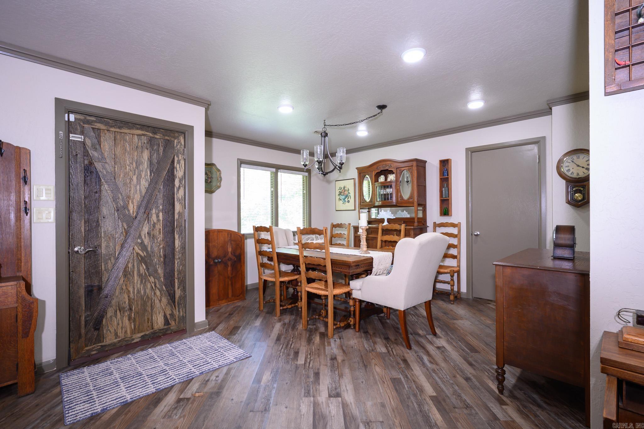 4050 Highway 71 Property Photo 8