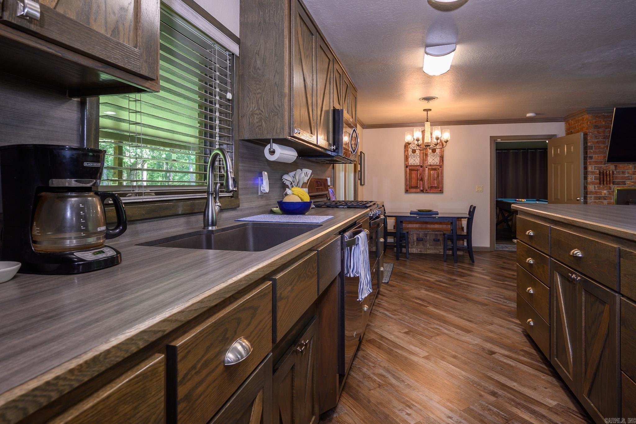 4050 Highway 71 Property Photo 12