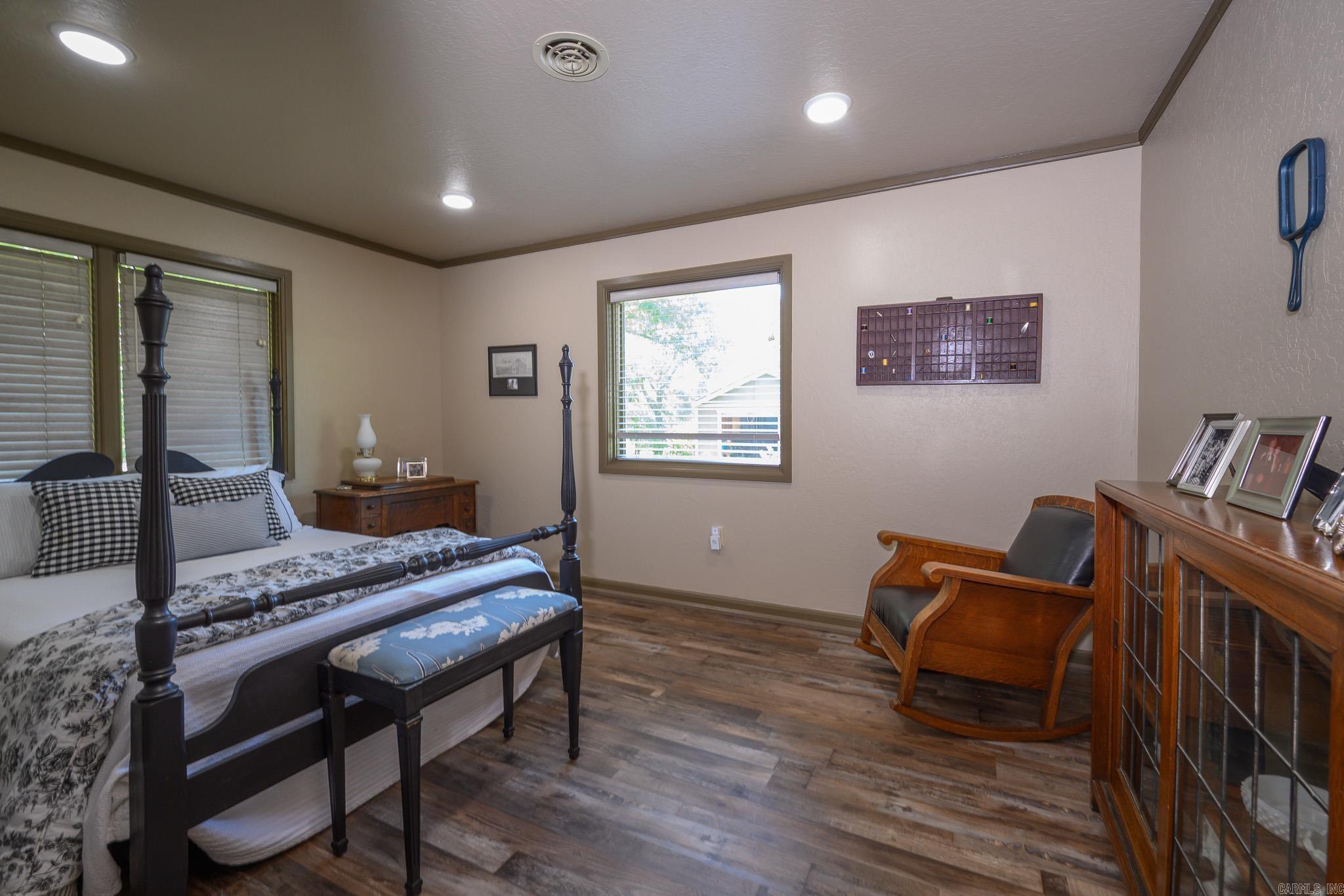 4050 Highway 71 Property Photo 17