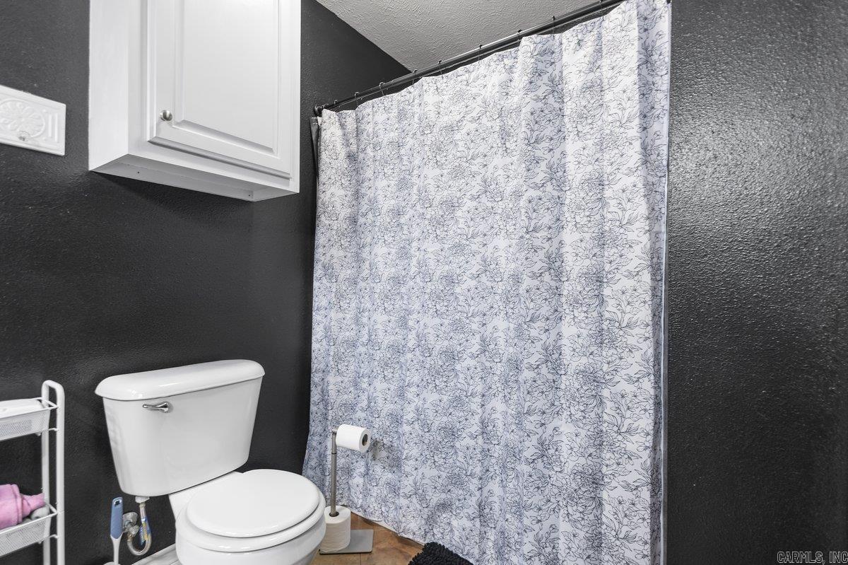 202 Spring Valley Rd Property Photo 17