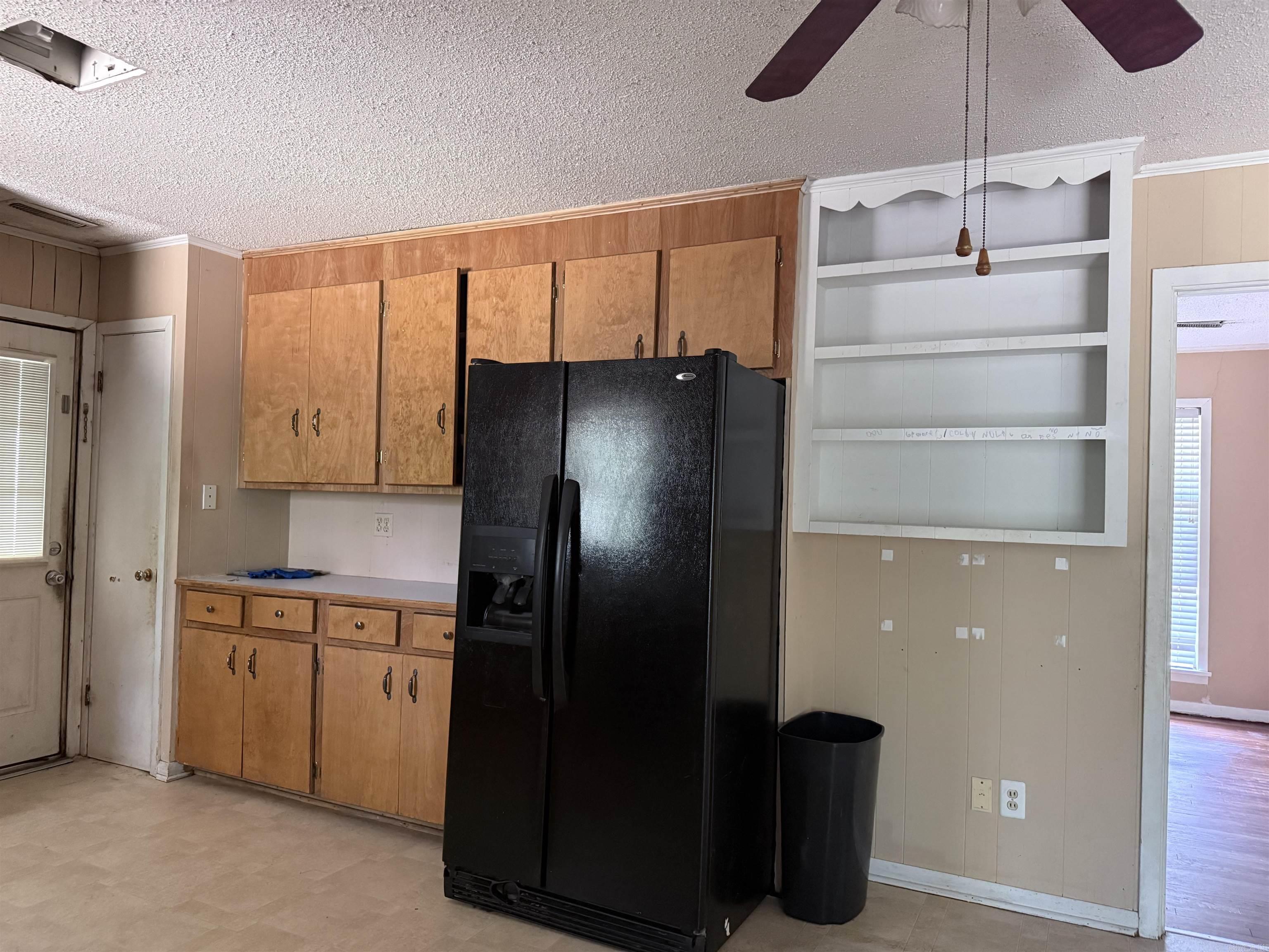 604 Carol Ave Property Photo 6