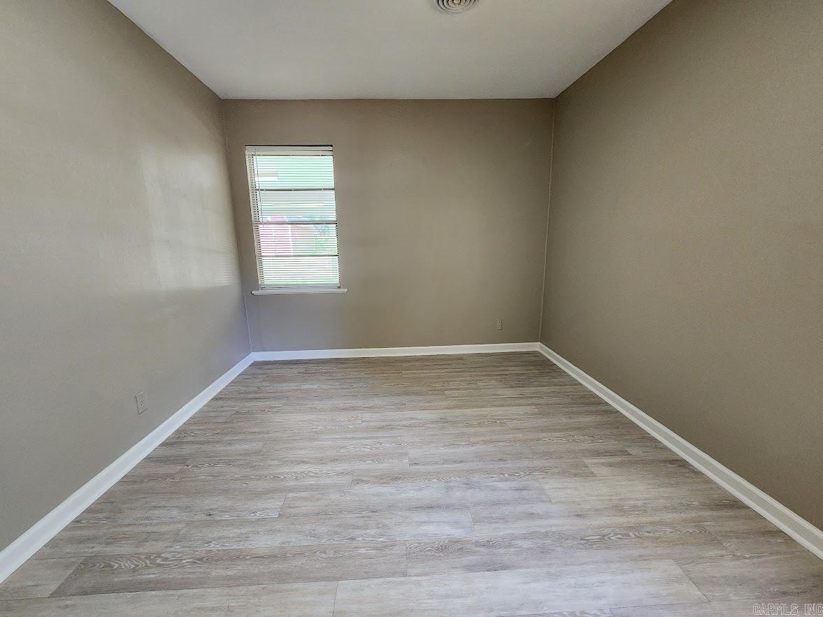 2202 Helena St Property Photo 18