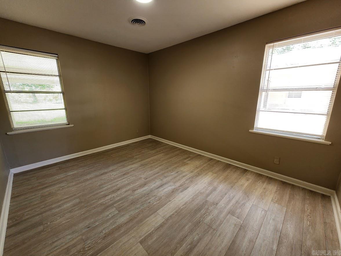 2202 Helena St Property Photo 24