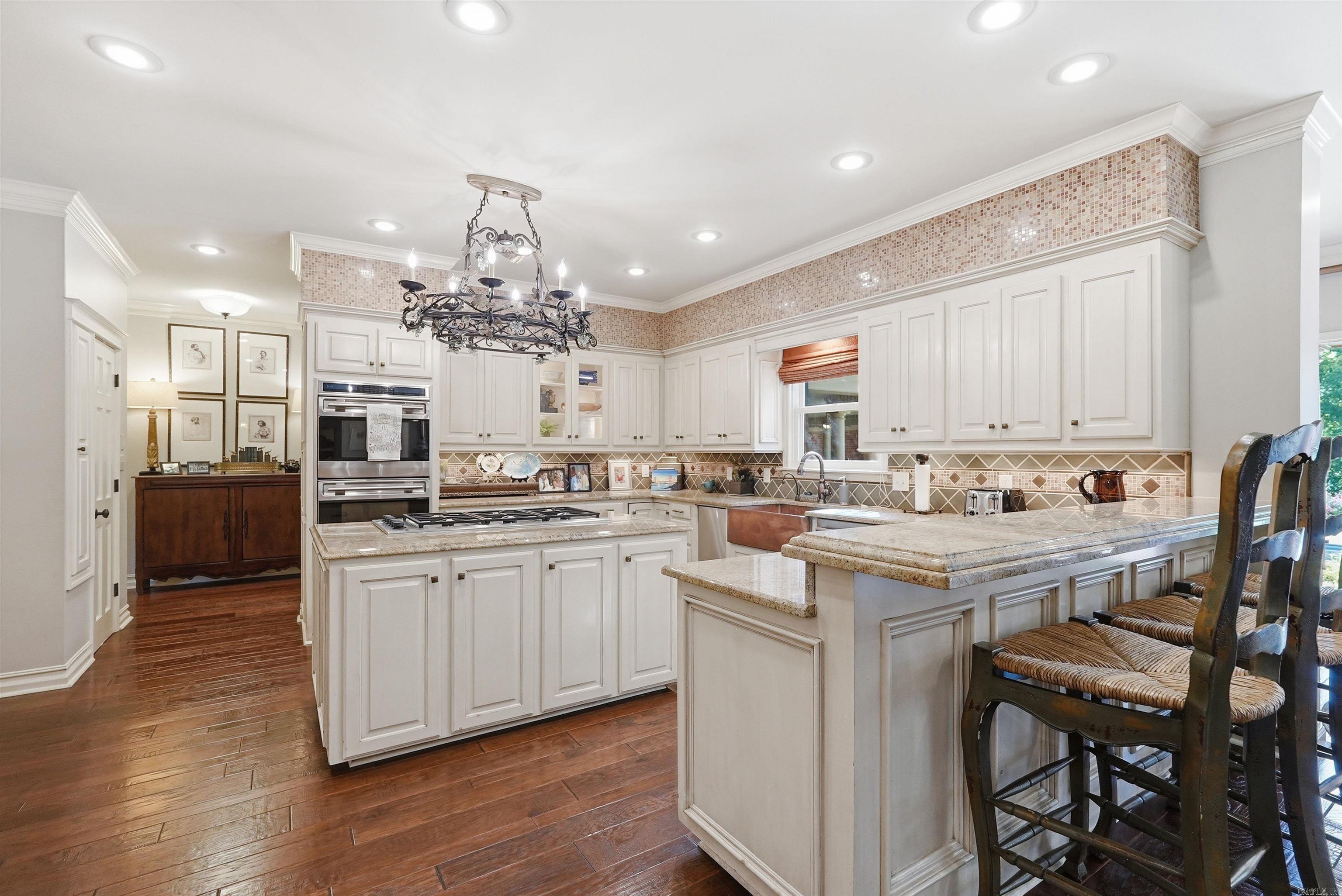 10 Thomas Park Circle Property Photo 11