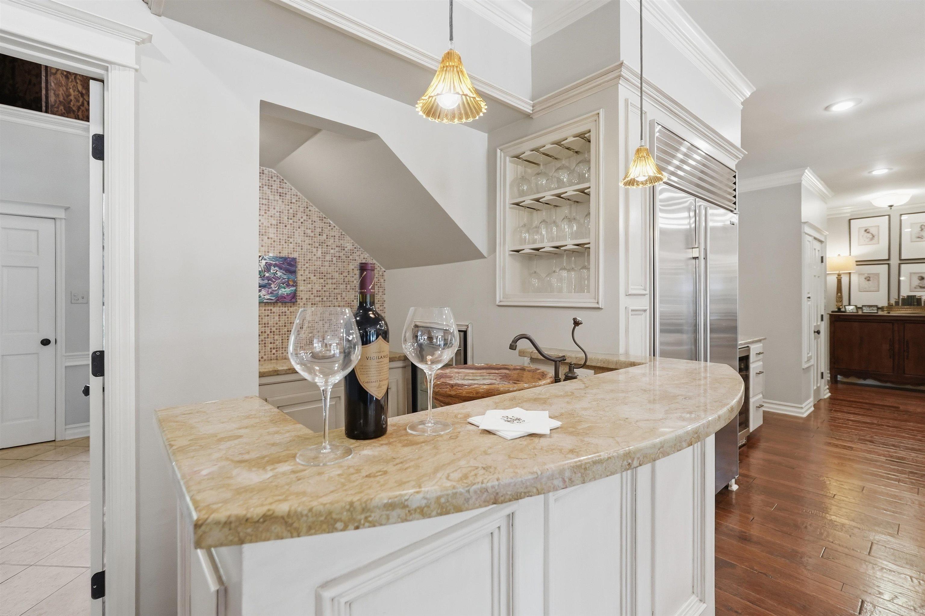 10 Thomas Park Circle Property Photo 15