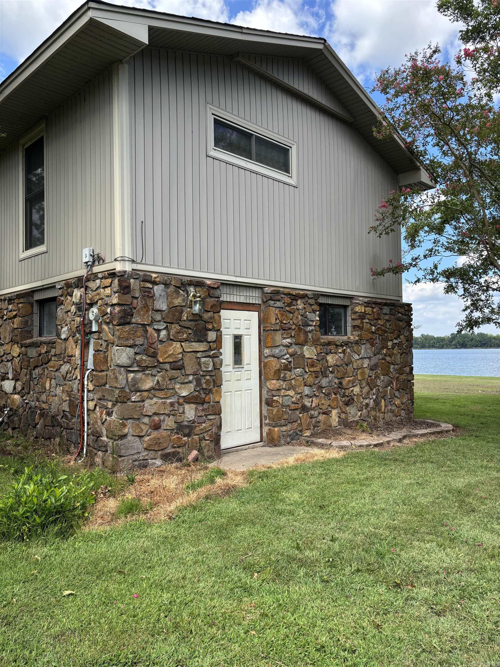 7517 Beck Road Property Photo 14