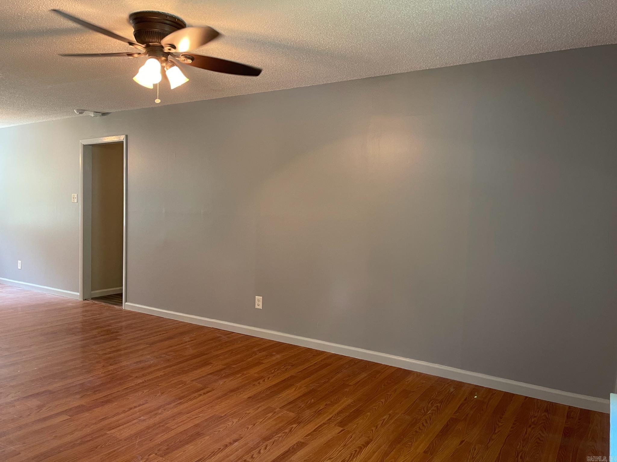 20 Creekdale Drive Property Photo 5