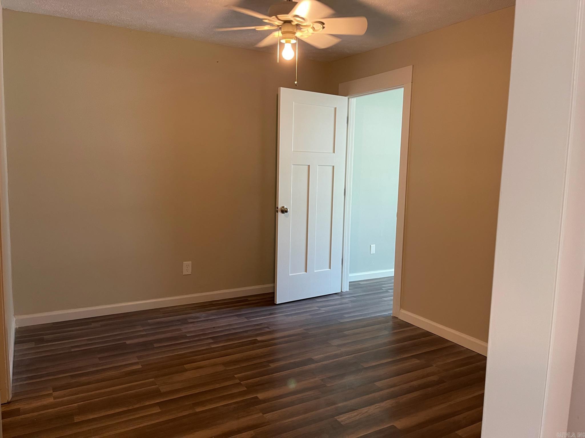 20 Creekdale Drive Property Photo 13