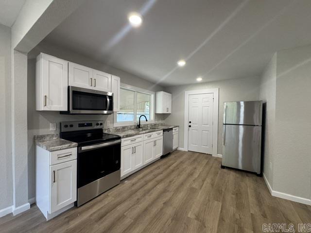 412 E Poplar Property Photo 7
