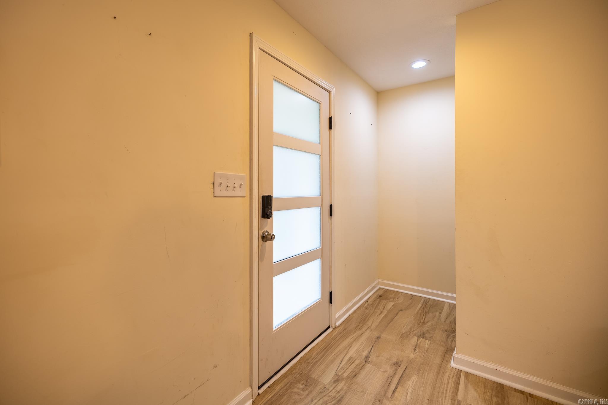 111 Cr 1412 Property Photo 4