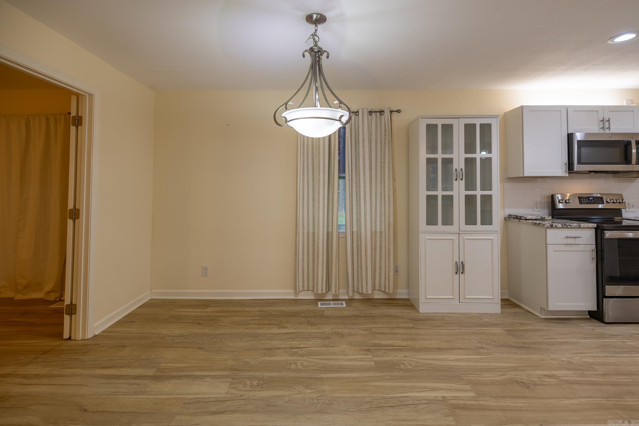111 Cr 1412 Property Photo 16