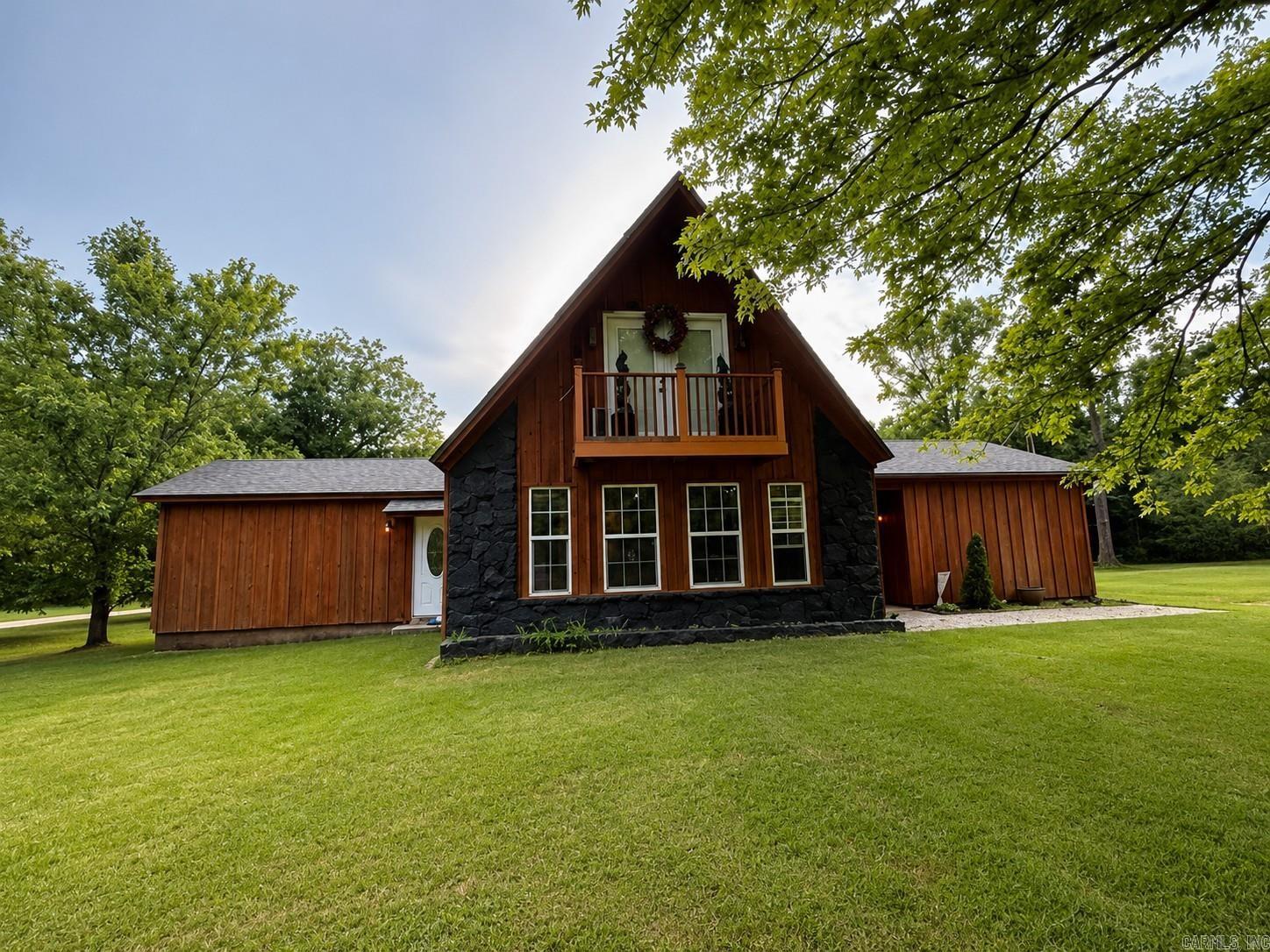 77 Grant 4652 Property Photo 2