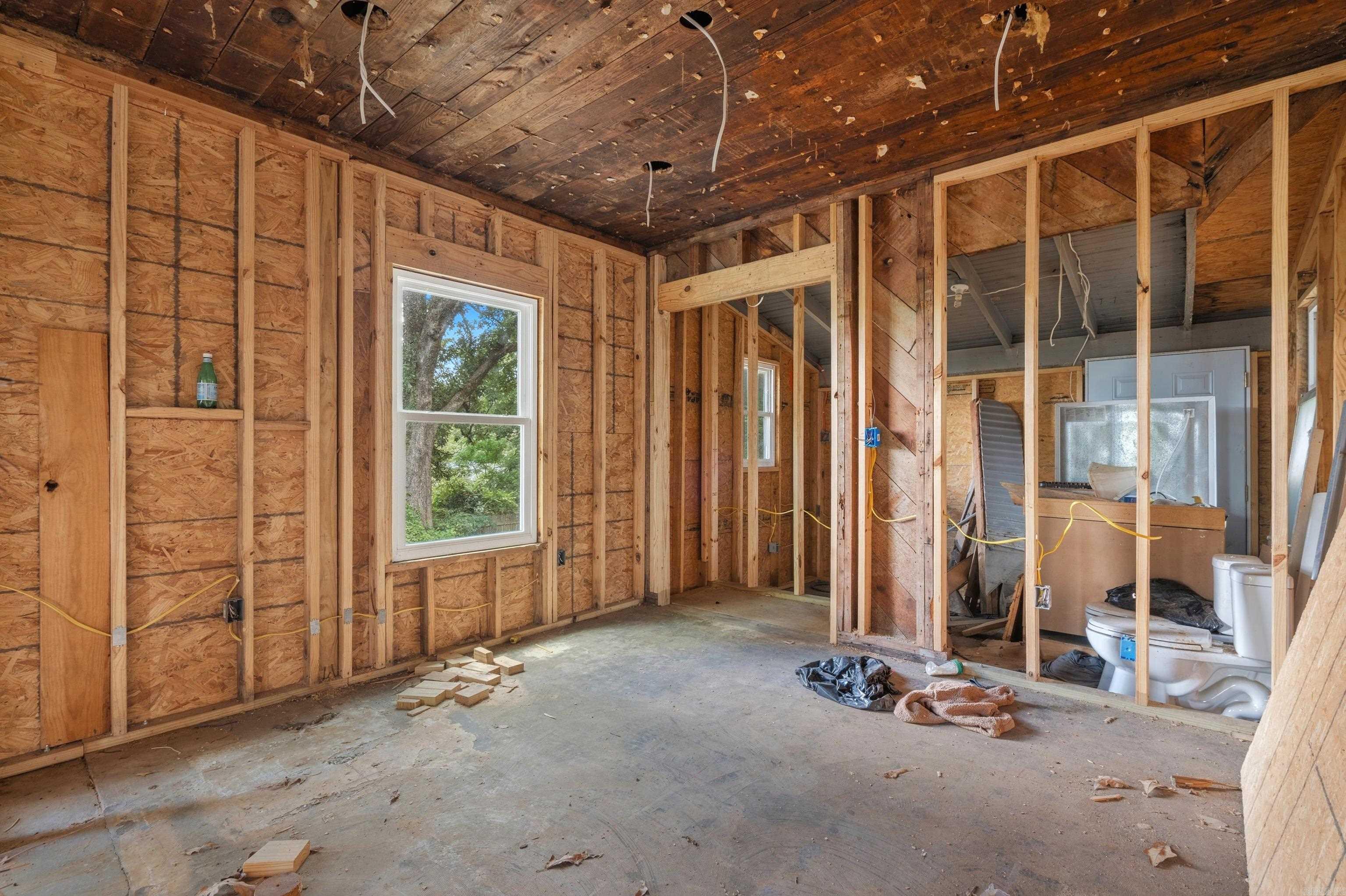 209 Avery Street Property Photo 9