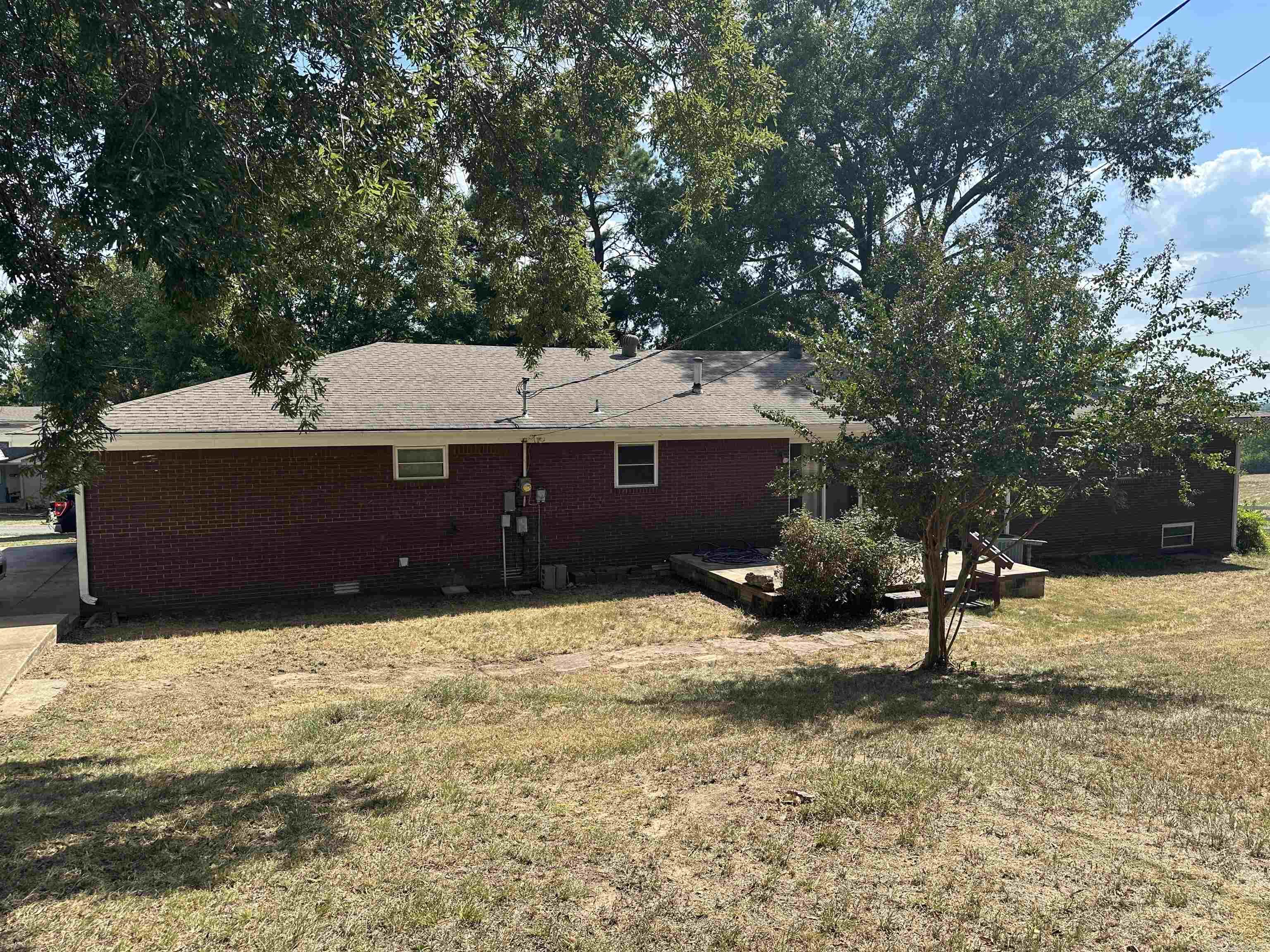 1201 Magnolia Drive Property Photo 2
