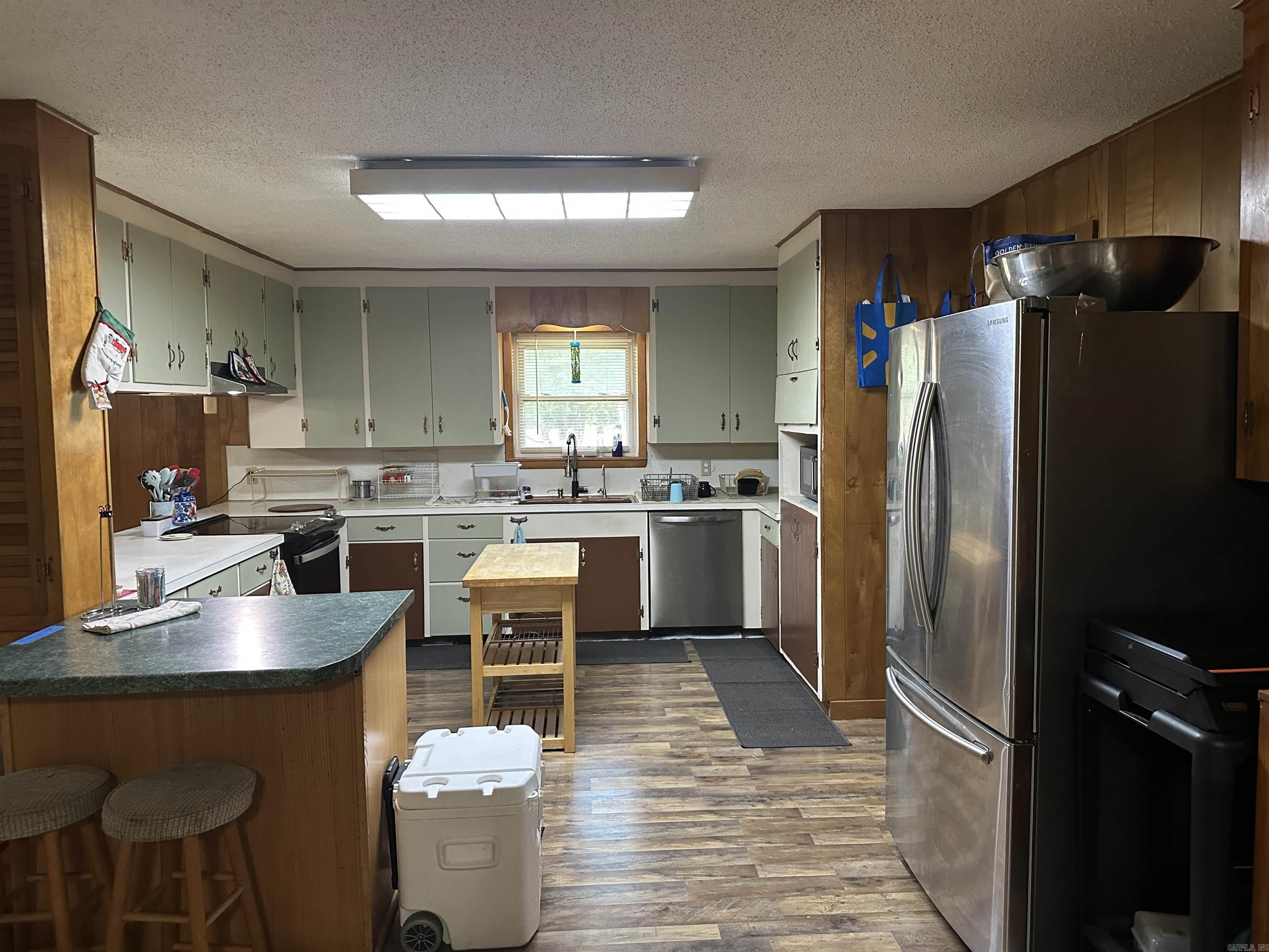 1201 Magnolia Drive Property Photo 6