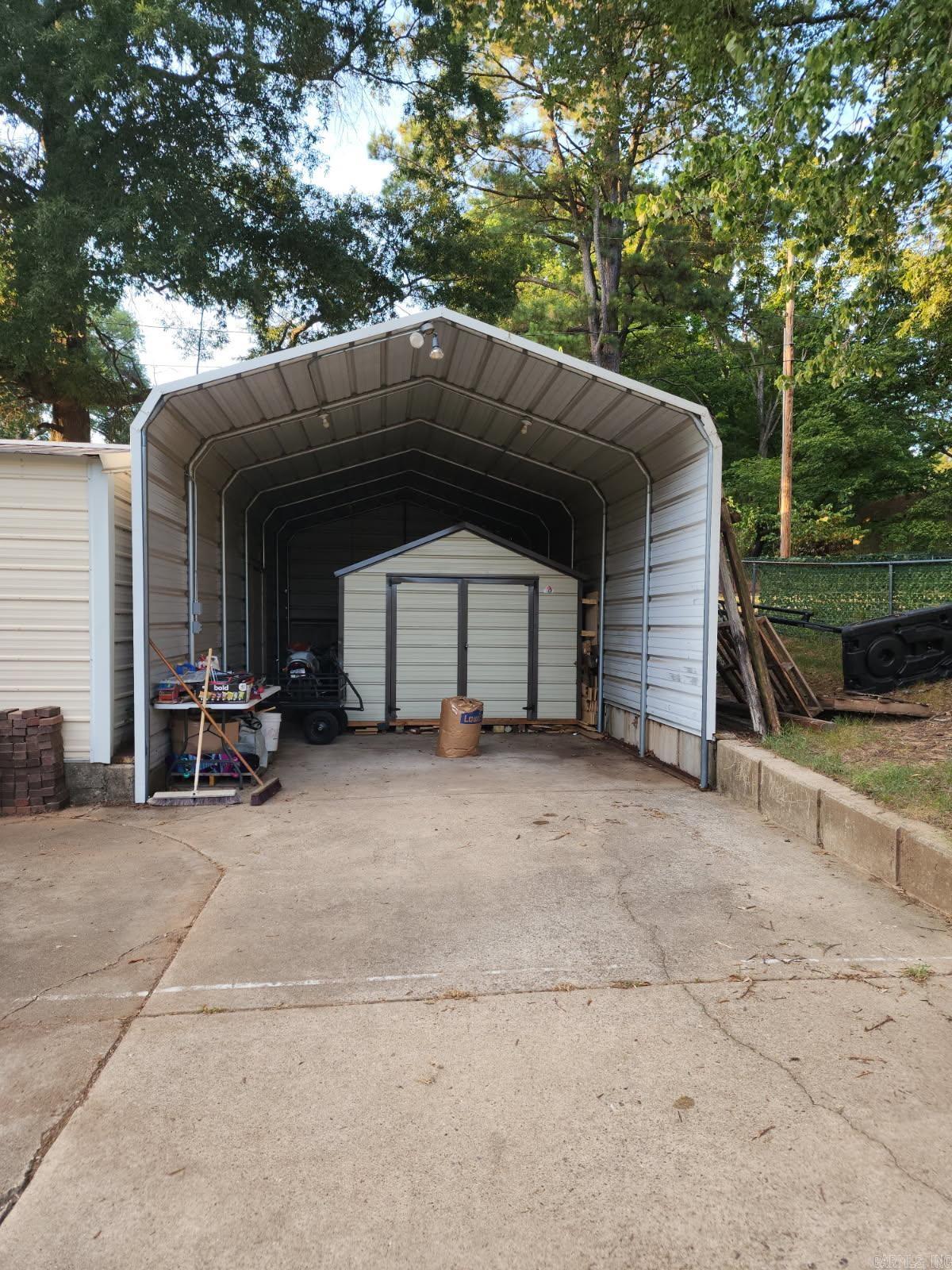 1201 Magnolia Drive Property Photo 28