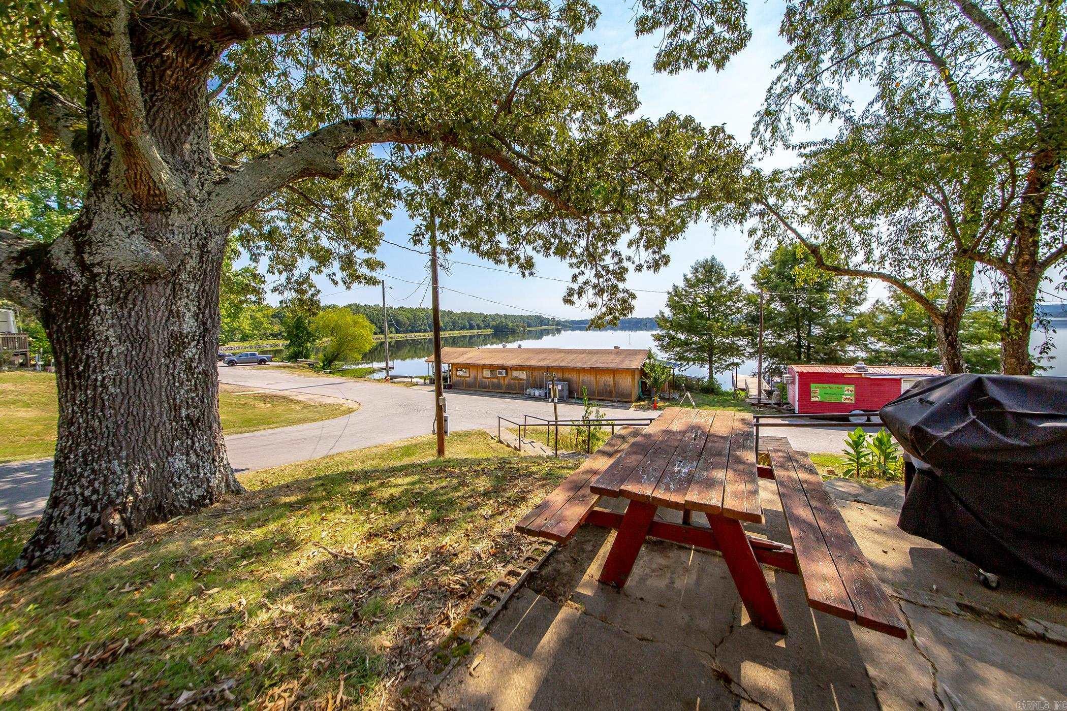 18 Coffee Creek Landing Property Photo 17