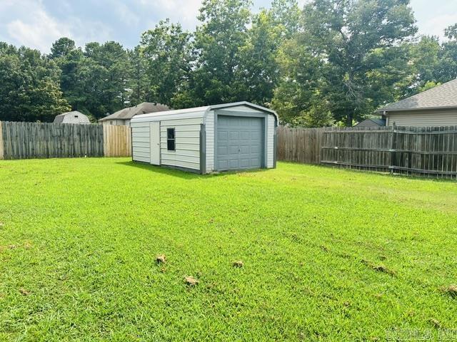 424 Nottingham Drive Property Photo 5