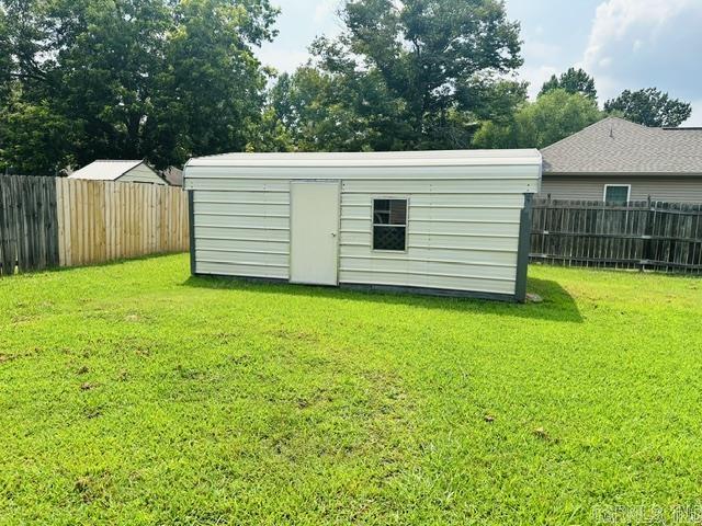 424 Nottingham Drive Property Photo 6