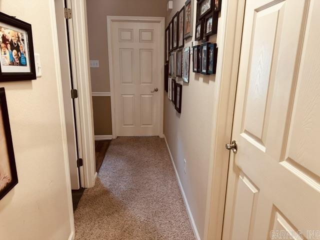 424 Nottingham Drive Property Photo 15