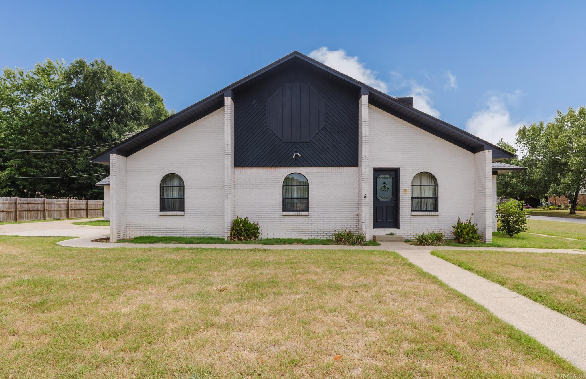1 Warbler Drive Property Photo 6