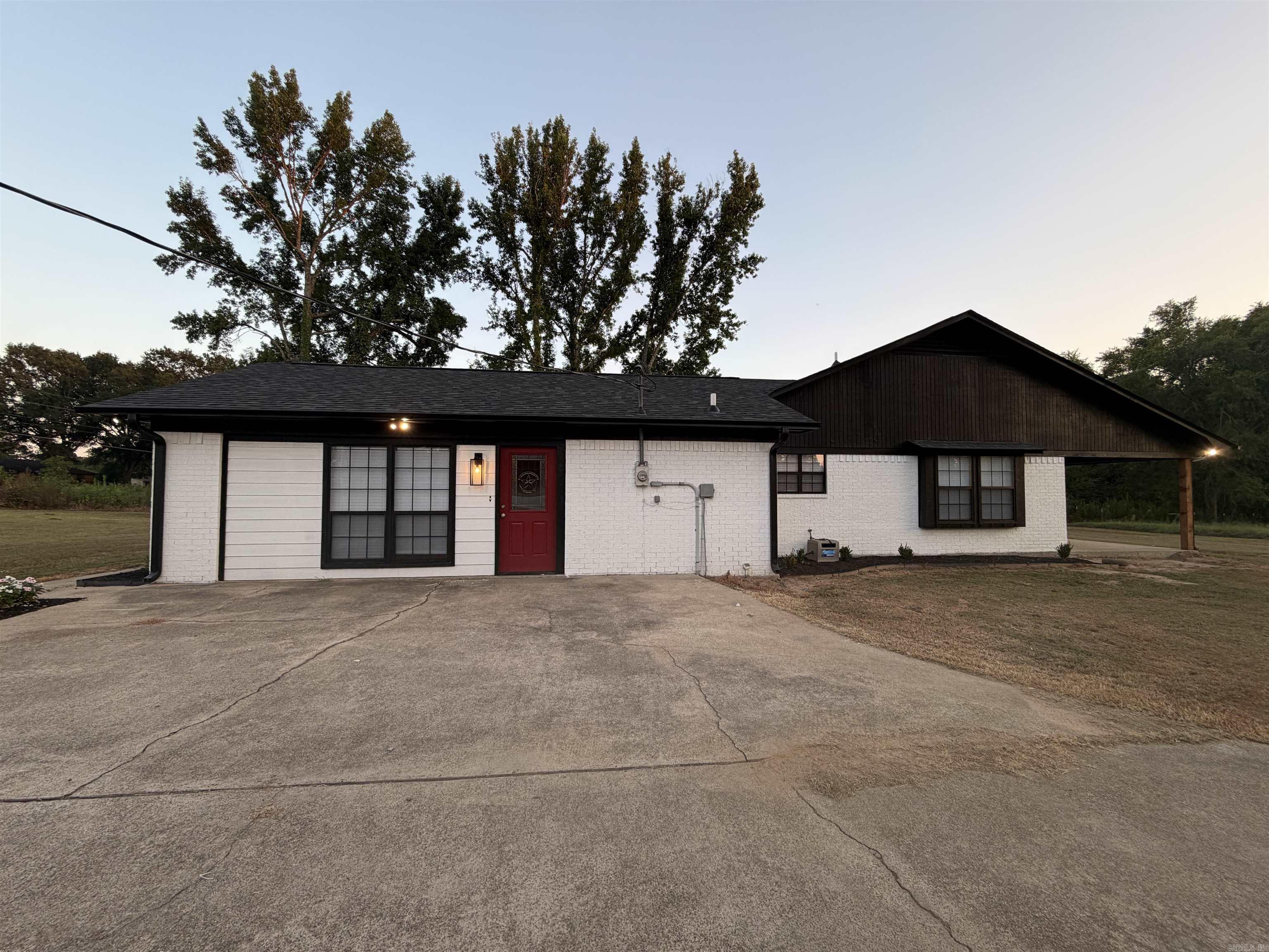 6175 Line Ferry Rd Property Photo 3