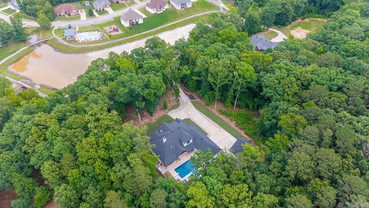 810 Caddo Drive Property Photo 5