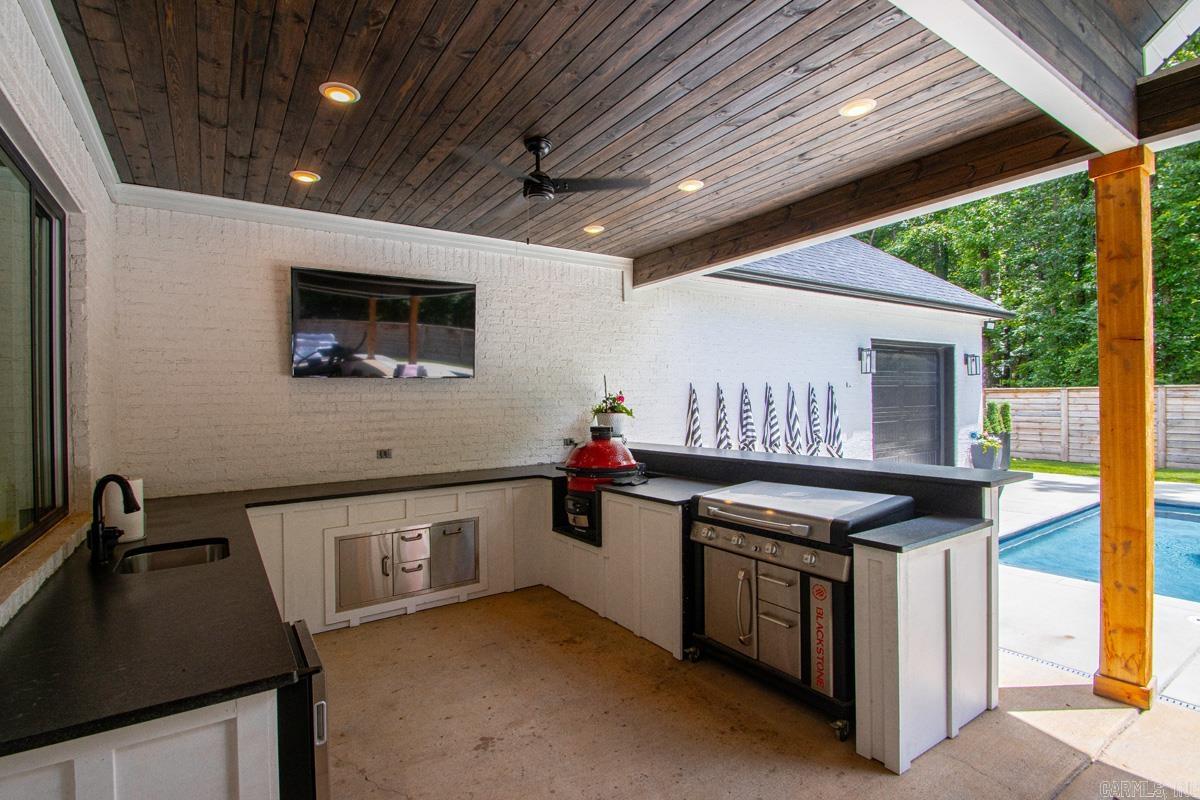 810 Caddo Drive Property Photo 43