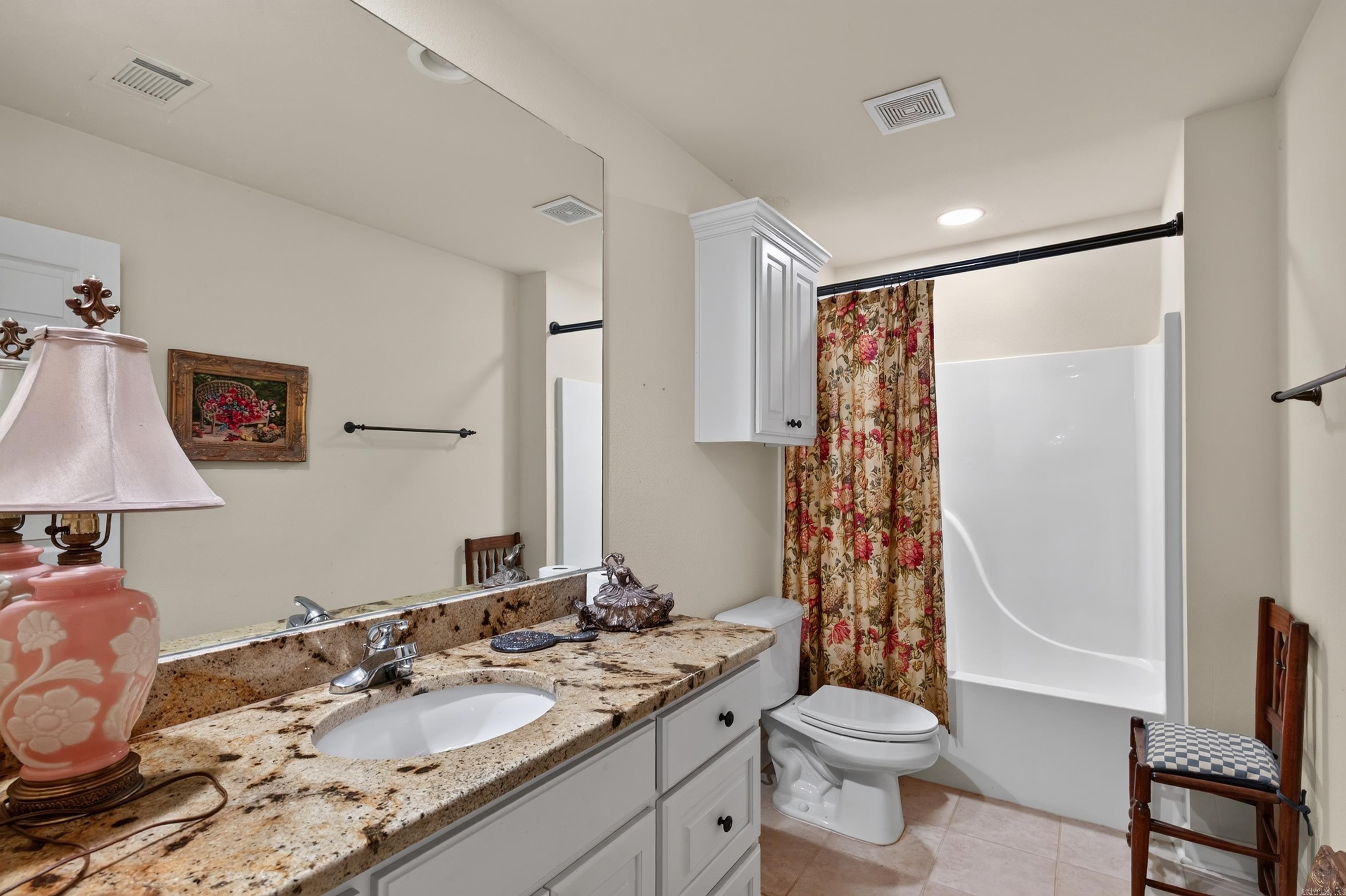 106 Waterloo Cove Property Photo 29