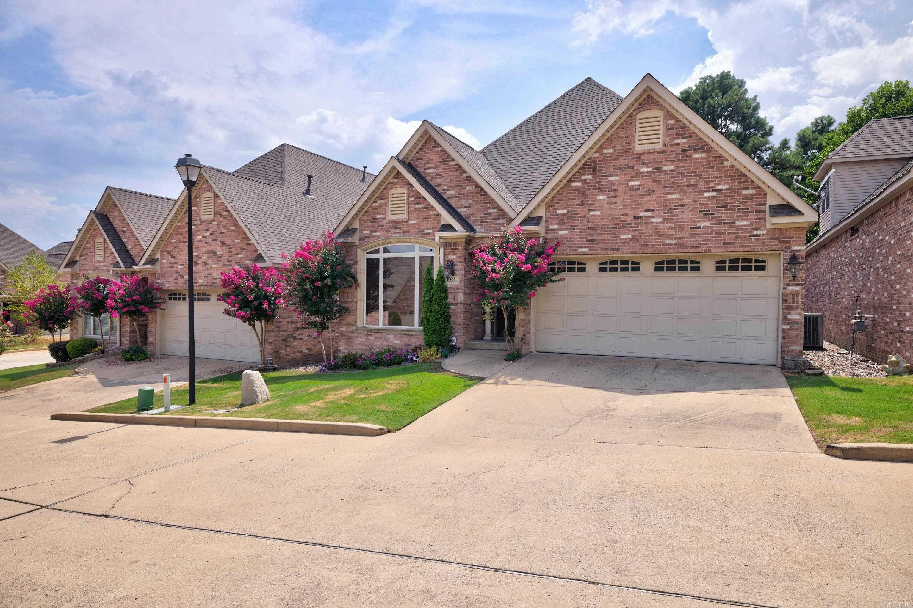 106 Waterloo Cove Property Photo 38