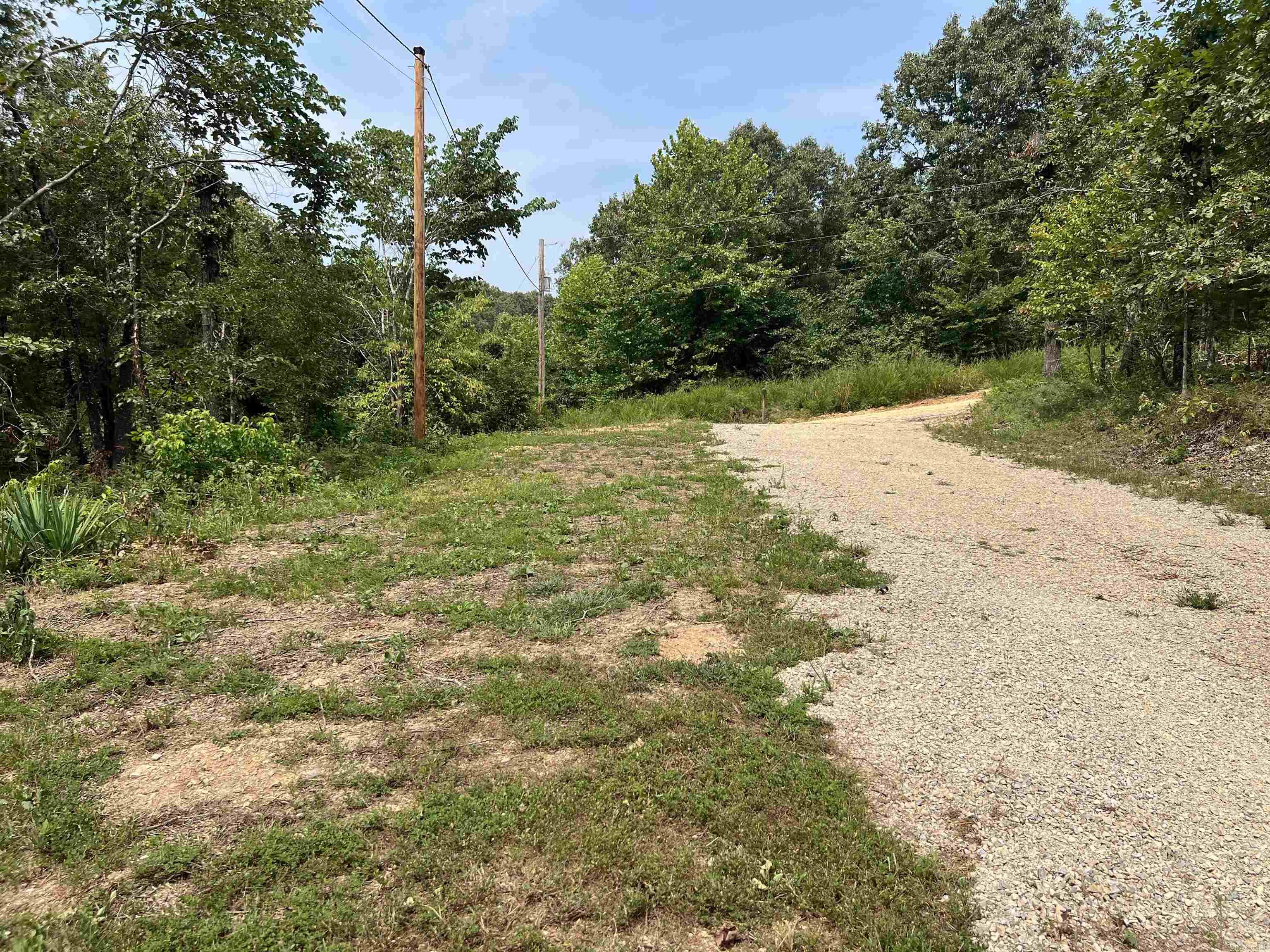 528 Black Oak Road Property Photo 1